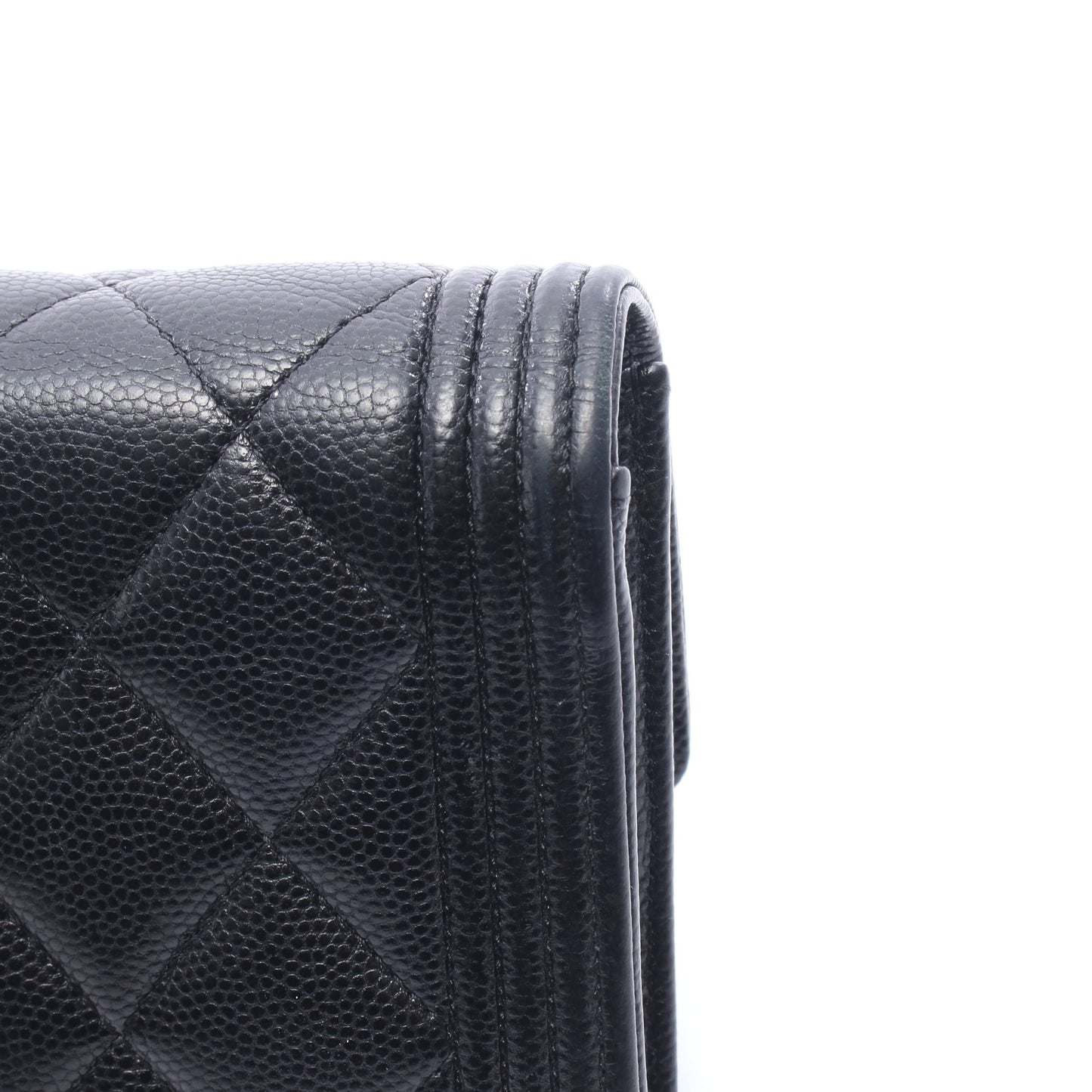 ボーイシャネル 二つ折り長財布 キャビアスキン ブラック ゴールド金具 シャネル 財布・小物 CHANEL