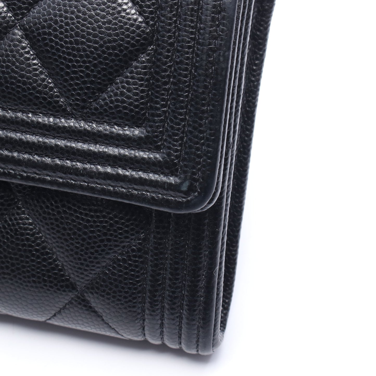 ボーイシャネル 二つ折り長財布 キャビアスキン ブラック ゴールド金具 シャネル 財布・小物 CHANEL
