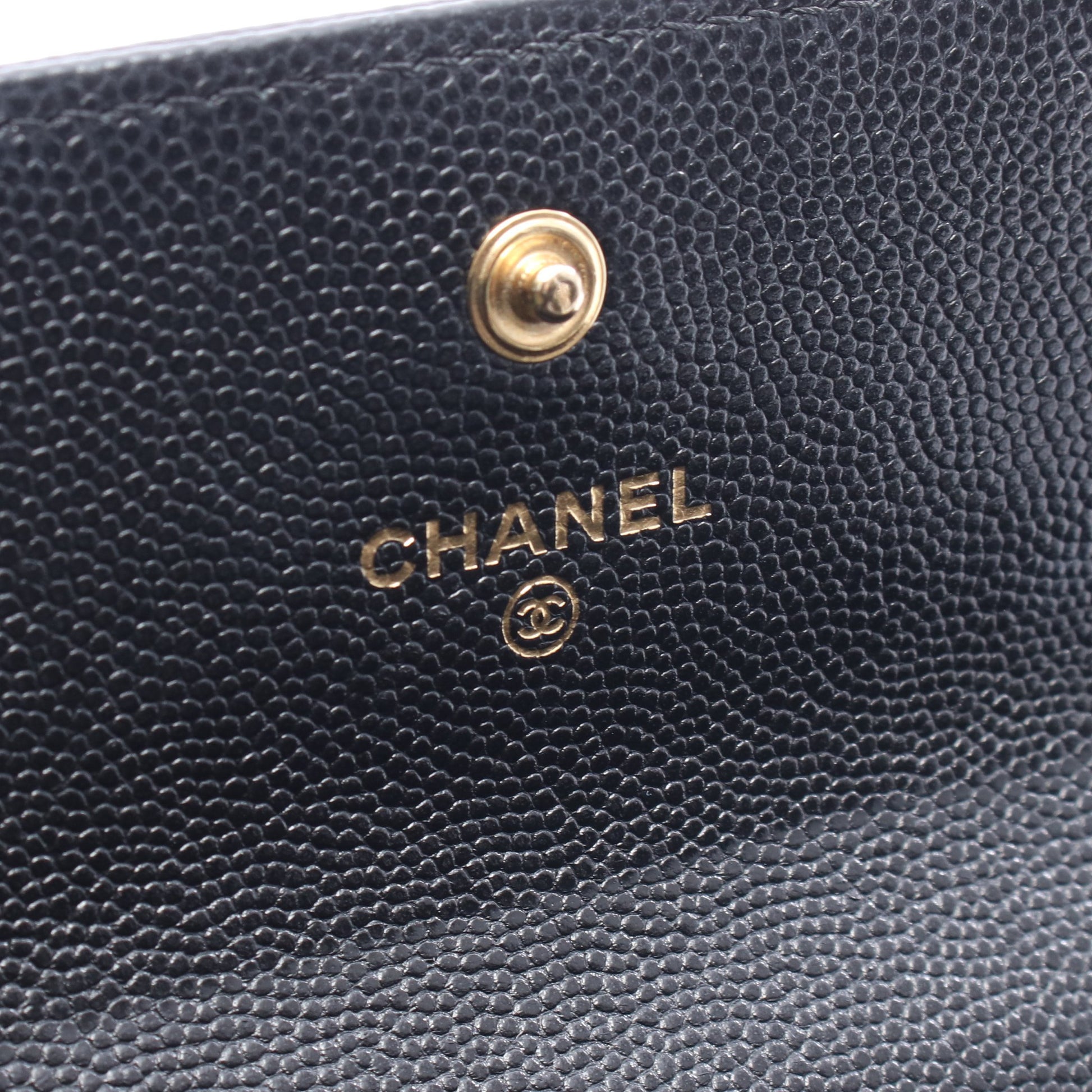 ボーイシャネル 二つ折り長財布 キャビアスキン ブラック ゴールド金具 シャネル 財布・小物 CHANEL