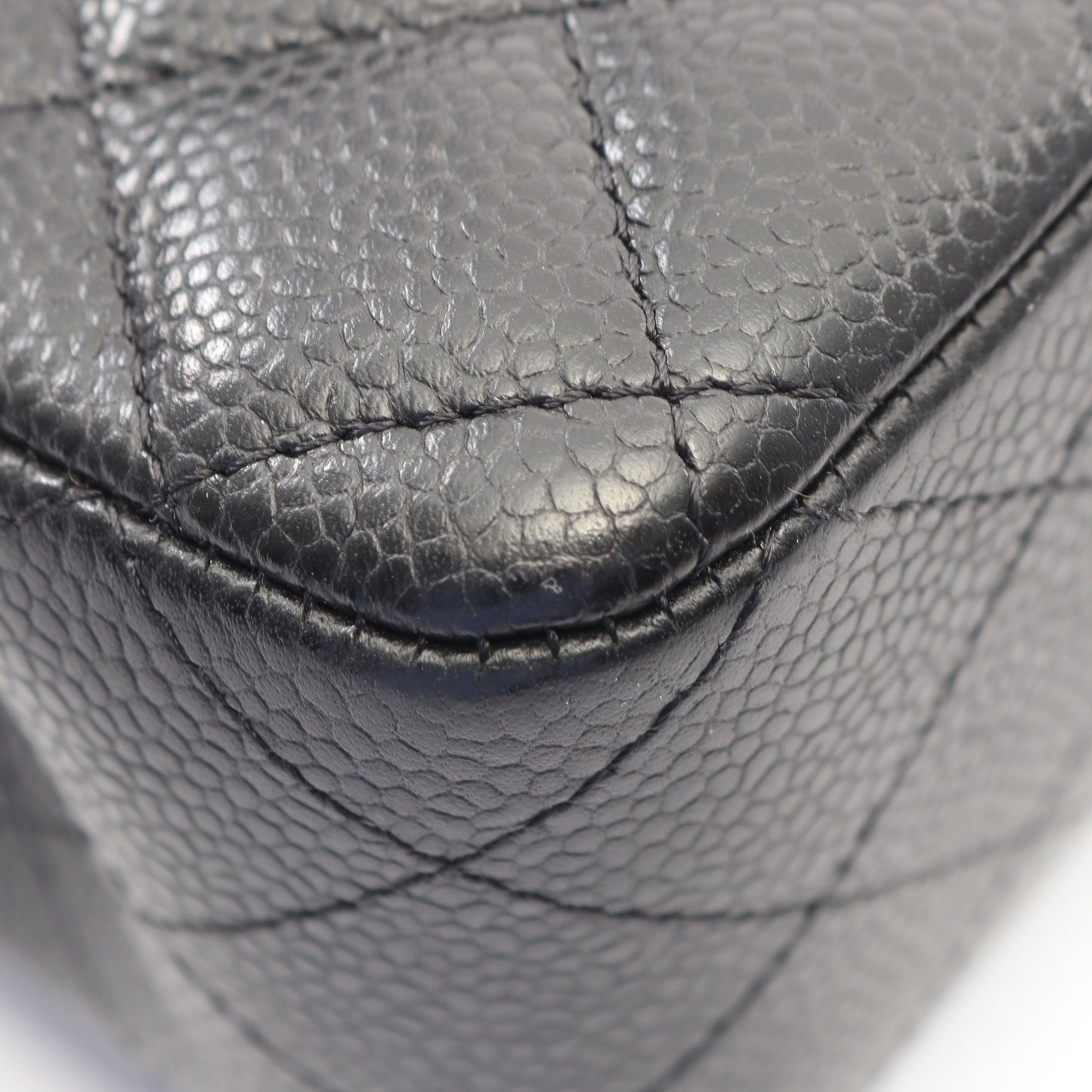 マトラッセ Wフラップ Wチェーンショルダーバッグ キャビアスキン ブラック ゴールド金具 シャネル バッグ CHANEL