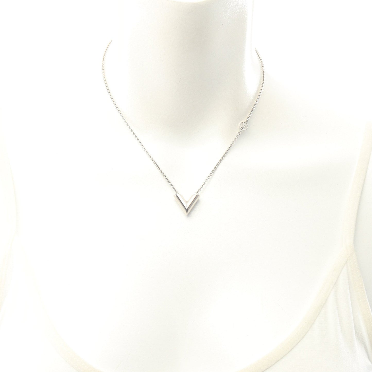 エセンシャルV ネックレス シルバー ルイヴィトン アクセサリー LOUIS VUITTON