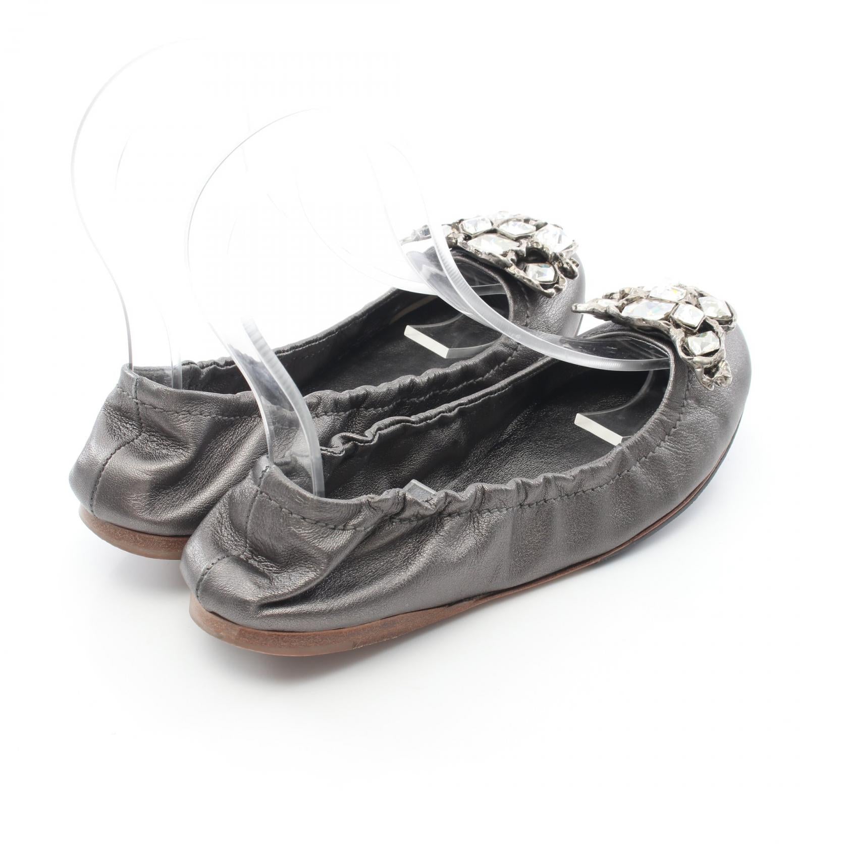 クリスタルビジュー パンプス レザー グレー ミュウミュウ シューズ miu miu