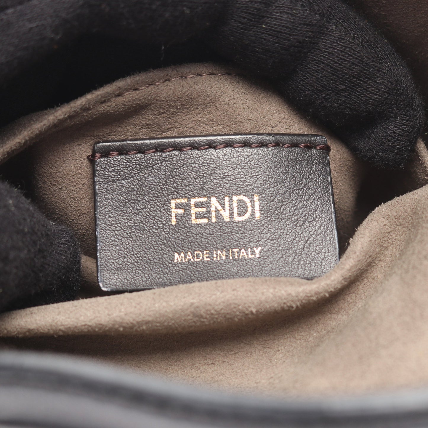 モントレゾール ショルダーバッグ レザー ブラック レッド フェンディ バッグ FENDI
