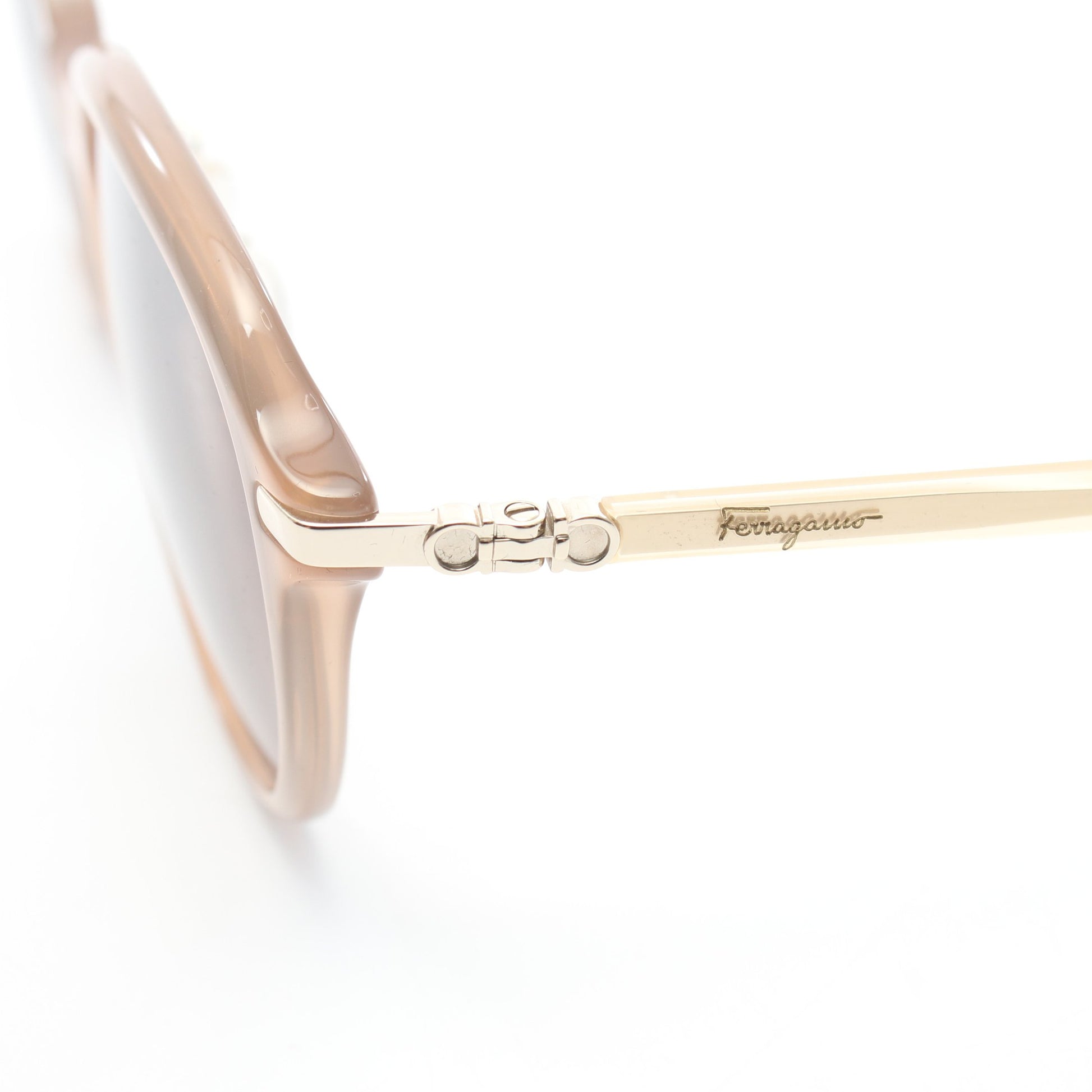 グラデーションレンズ サングラス ベージュ サルヴァトーレフェラガモ 財布・小物 Salvatore Ferragamo