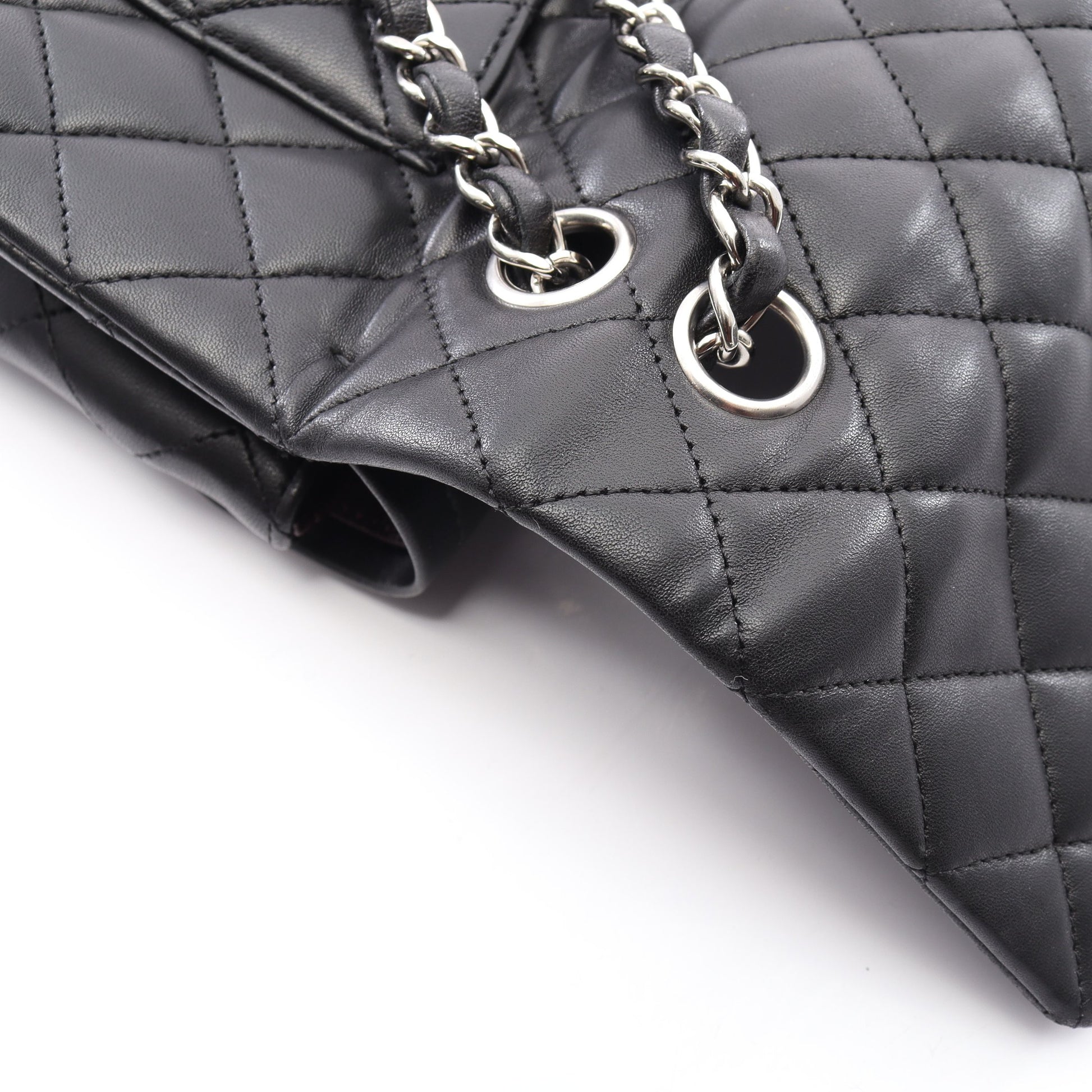 マトラッセ Wフラップ Wチェーンショルダーバッグ ラムスキン ブラック シルバー金具 シャネル バッグ CHANEL