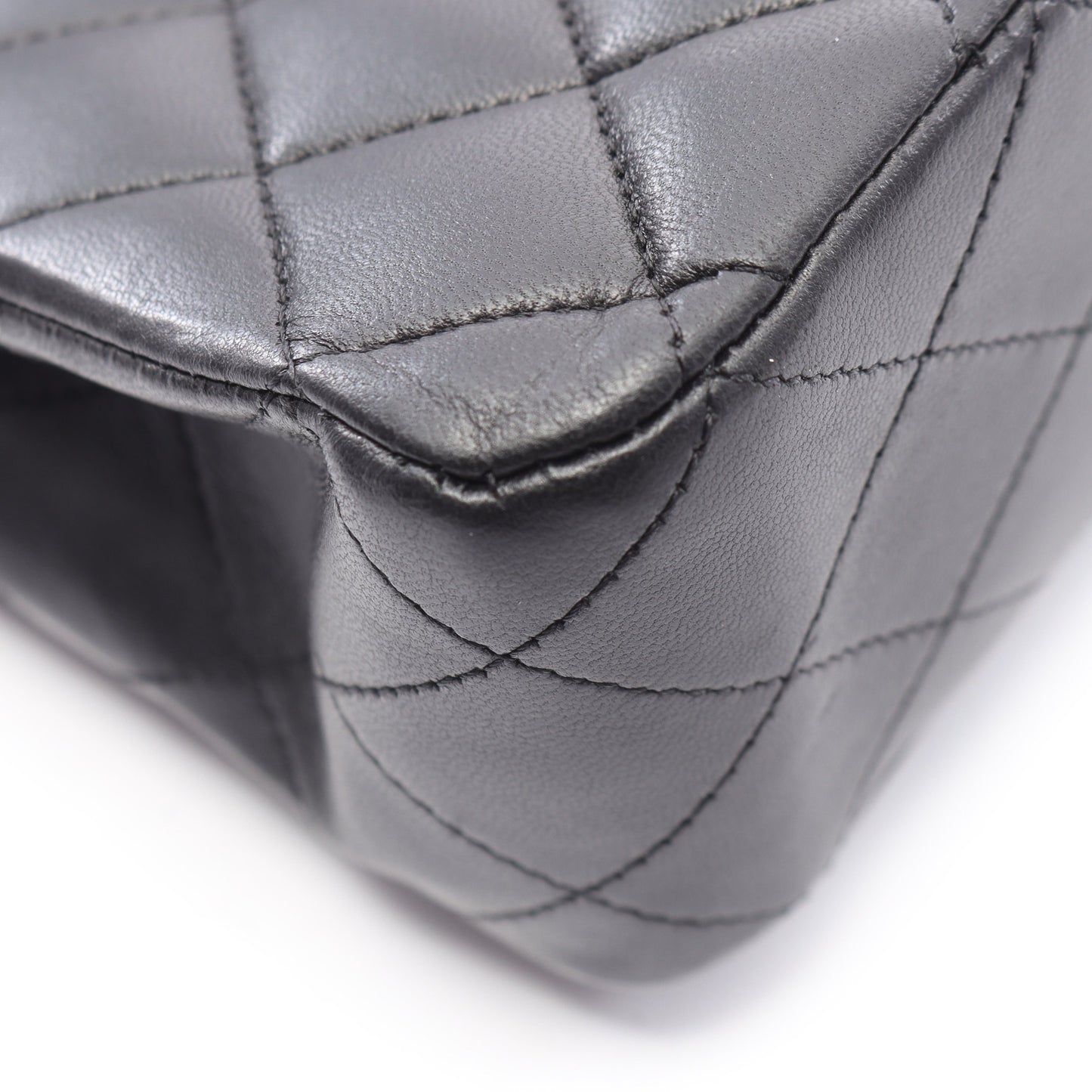マトラッセ Wフラップ Wチェーンショルダーバッグ ラムスキン ブラック シルバー金具 シャネル バッグ CHANEL