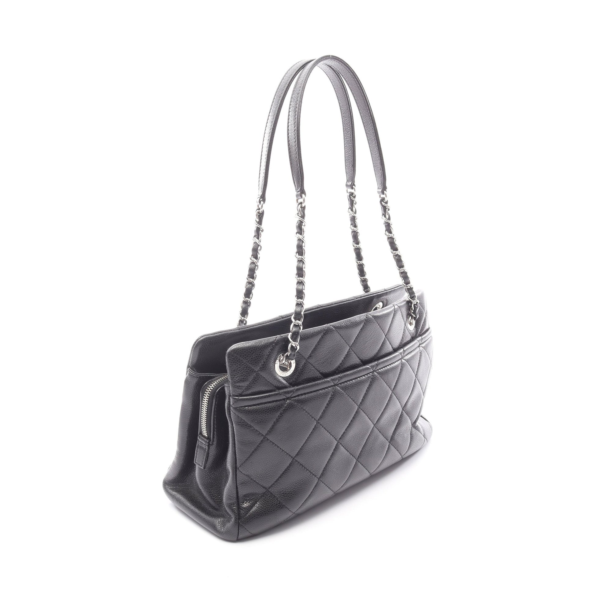マトラッセ チェーンショルダーバッグ キャビアスキン ブラック シルバー金具 シャネル バッグ CHANEL