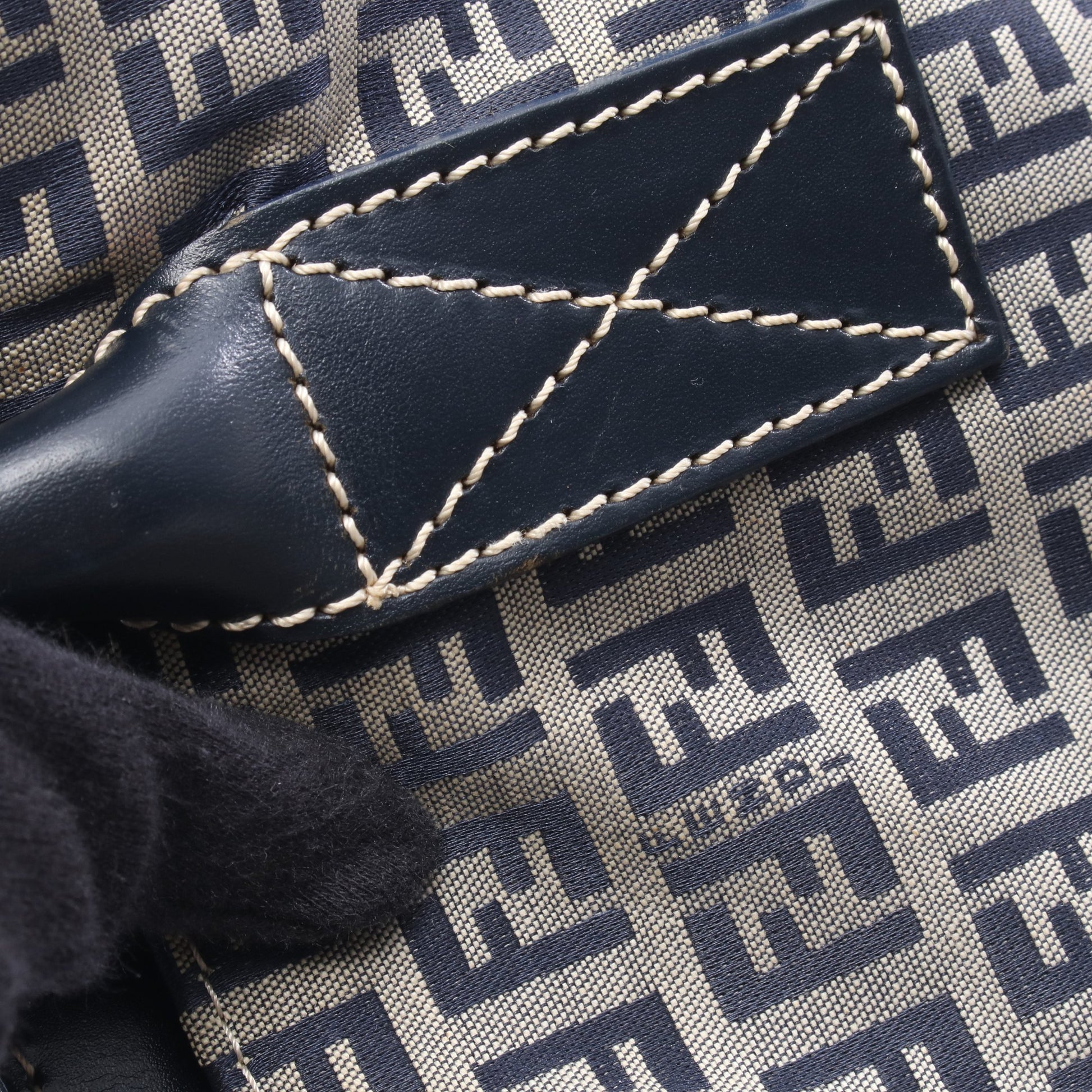 ズッキーノ ショルダーバッグ トートバッグ キャンバス レザー ネイビー グレー フェンディ バッグ FENDI