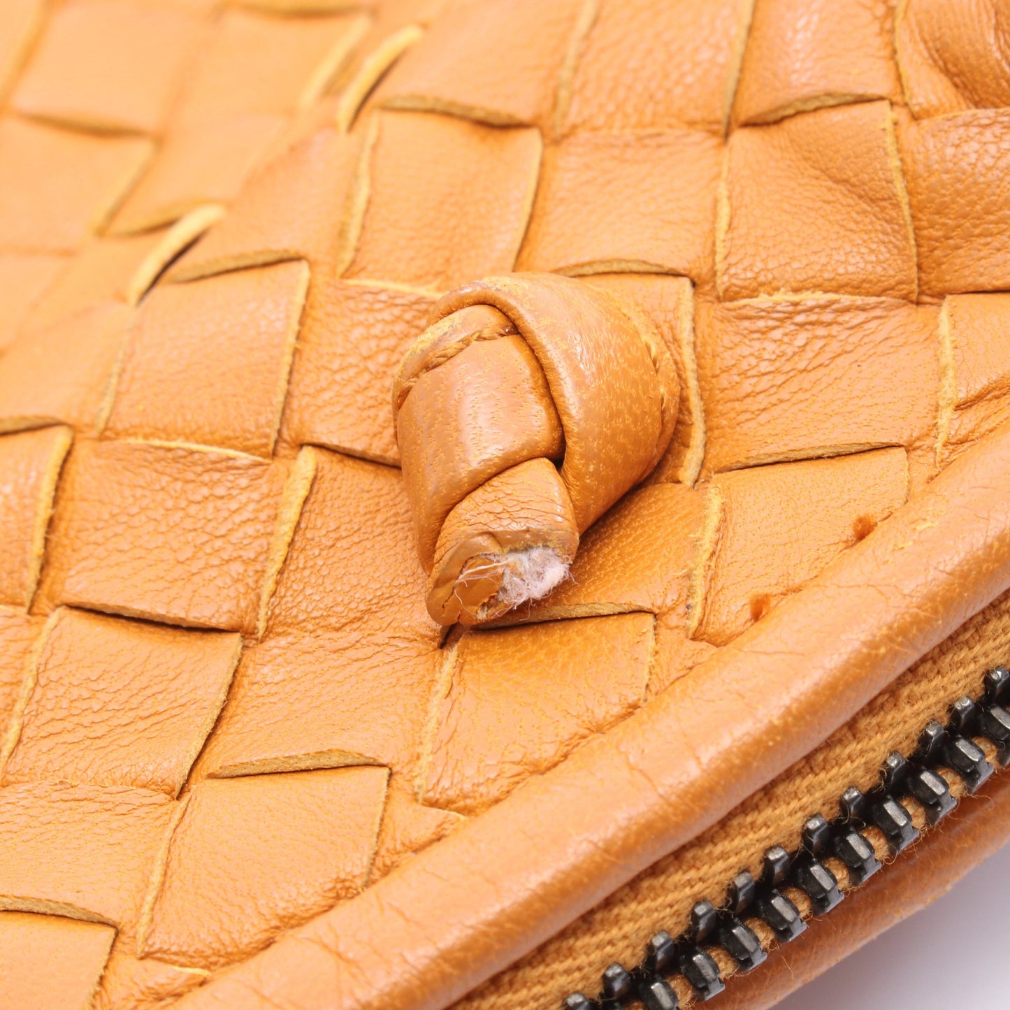 イントレチャート ショルダーバッグ レザー オレンジブラウン ボッテガヴェネタ バッグ BOTTEGA VENETA