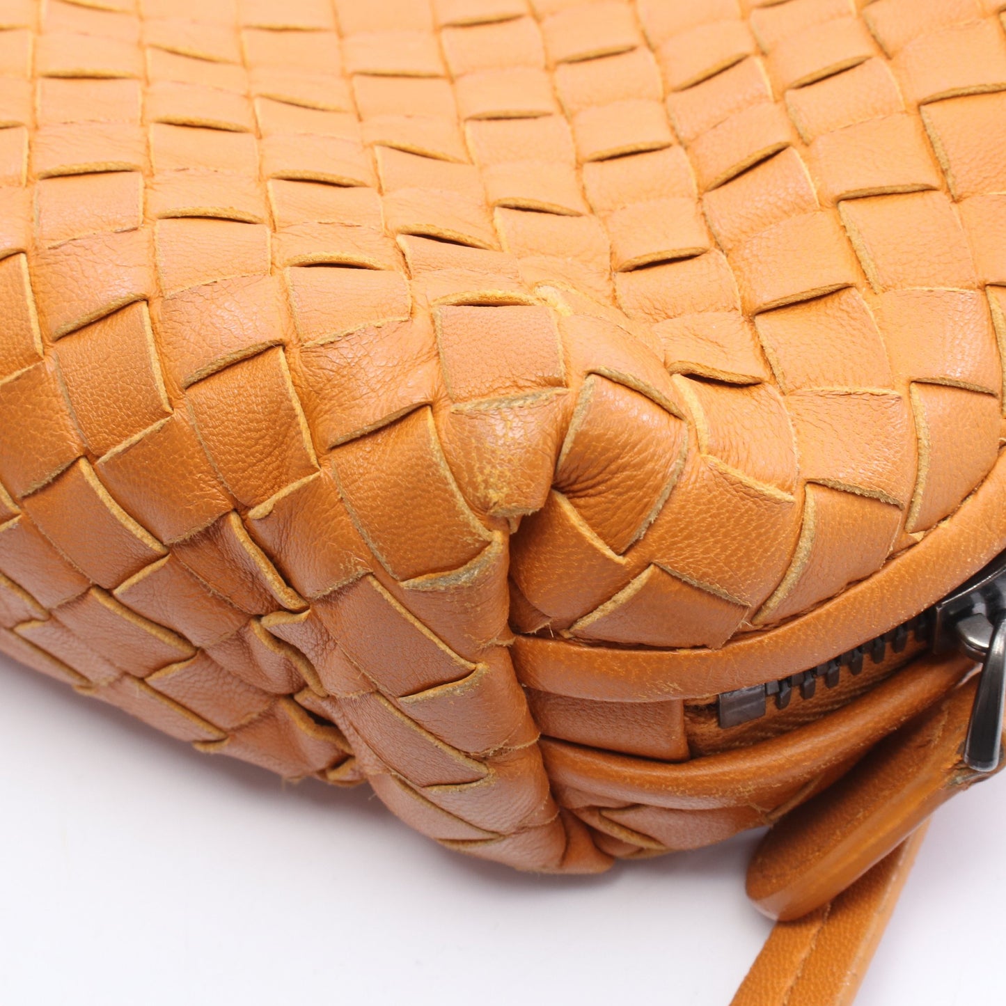 イントレチャート ショルダーバッグ レザー オレンジブラウン ボッテガヴェネタ バッグ BOTTEGA VENETA