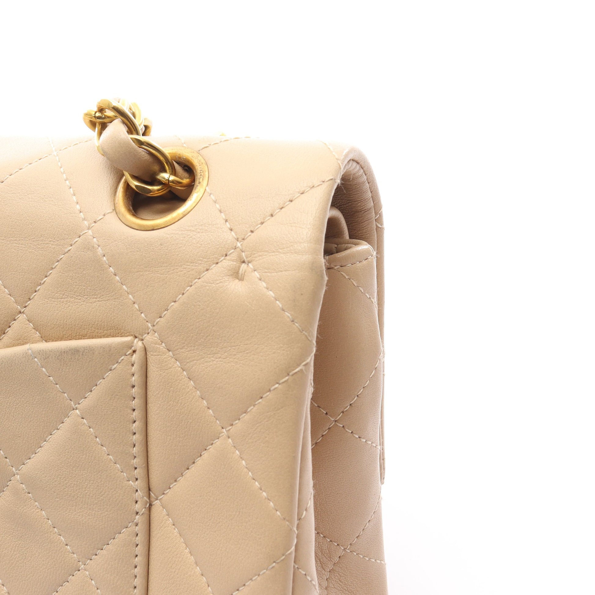 マトラッセ Wフラップ Wチェーンショルダーバッグ ラムスキン ベージュ ゴールド金具 シャネル バッグ CHANEL