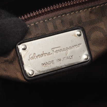 チェーンハンドバッグ チェーントートバッグ レザー ブラック サルヴァトーレフェラガモ バッグ Salvatore Ferragamo