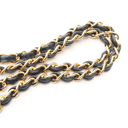 マトラッセ チェーンショルダーバッグ キャビアスキン ネイビー ゴールド金具 シャネル バッグ CHANEL