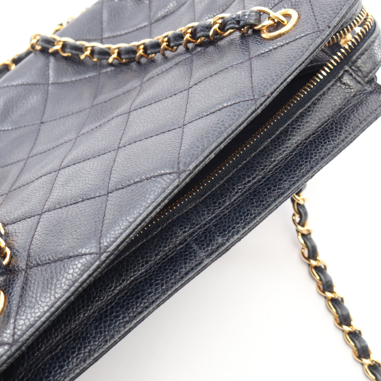 マトラッセ チェーンショルダーバッグ キャビアスキン ネイビー ゴールド金具 シャネル バッグ CHANEL