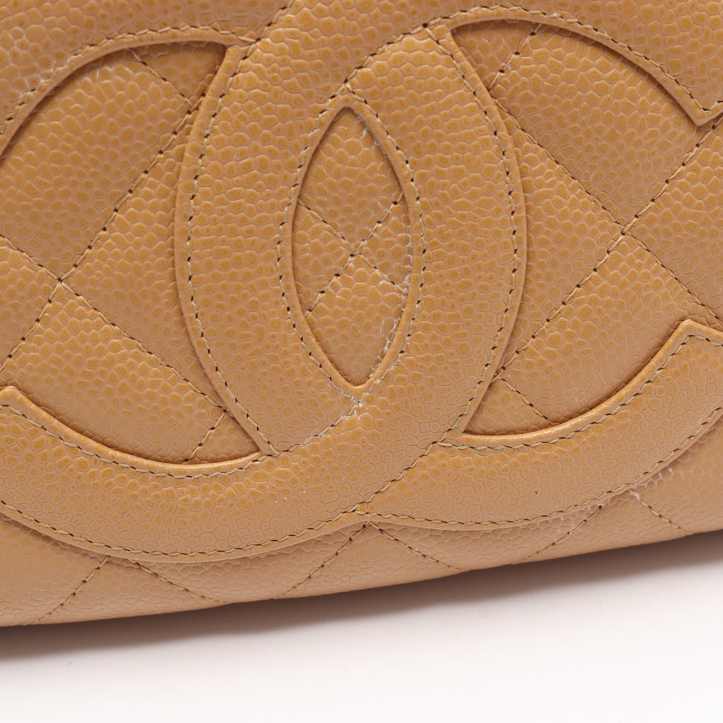 マトラッセ チェーンショルダーバッグ ワンショルダーバッグ キャビアスキン ベージュ ゴールド金具 シャネル バッグ CHANEL