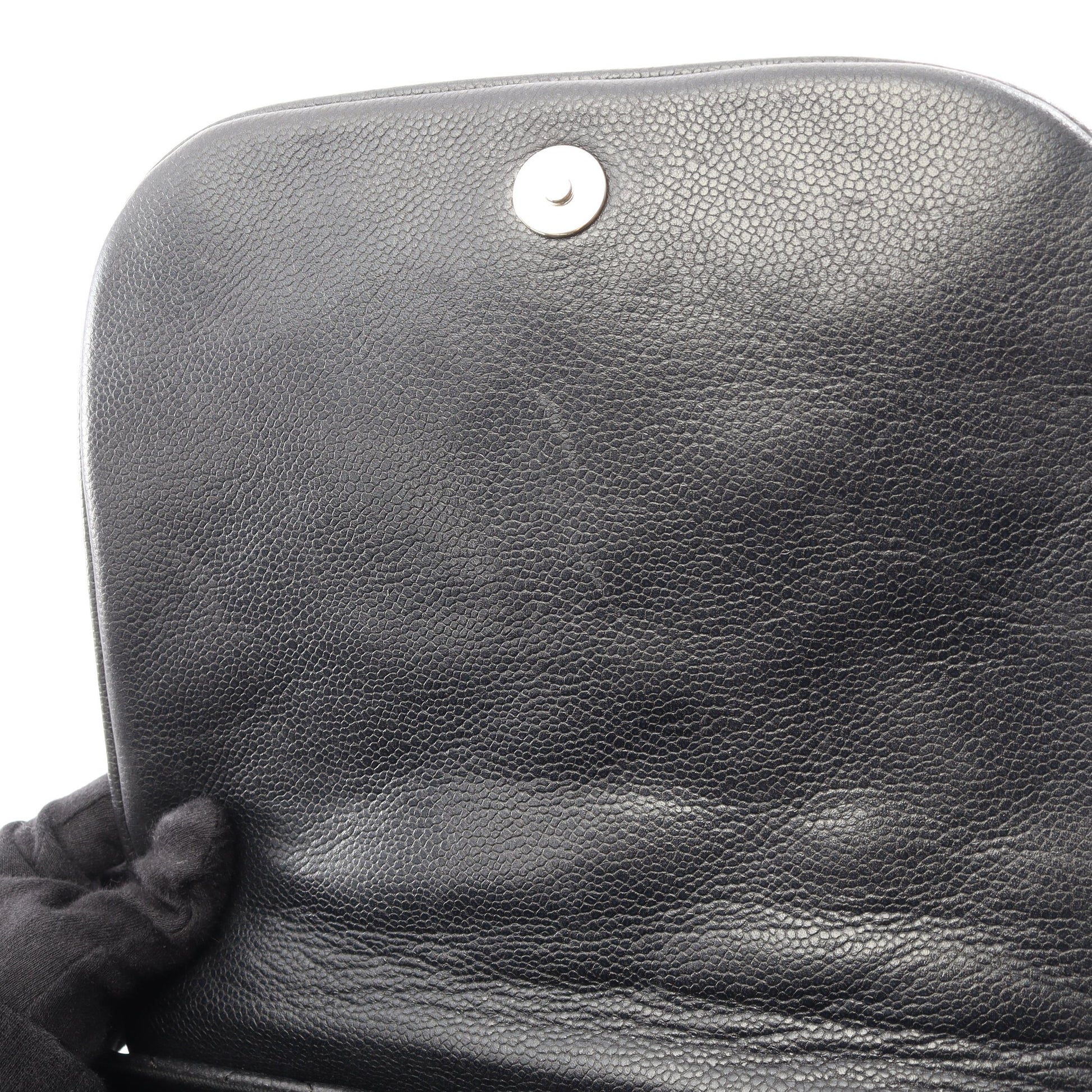 マトラッセ チェーンショルダーバッグ キャビアスキン ブラック シルバー金具 シャネル バッグ CHANEL