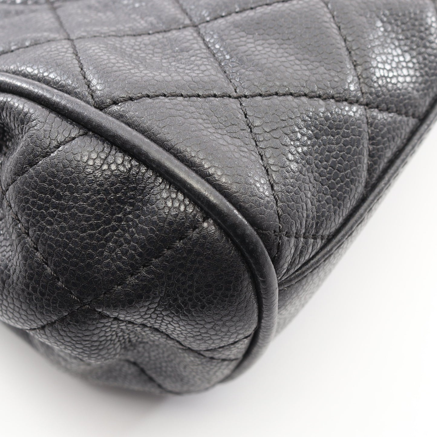 マトラッセ チェーンショルダーバッグ キャビアスキン ブラック シルバー金具 シャネル バッグ CHANEL
