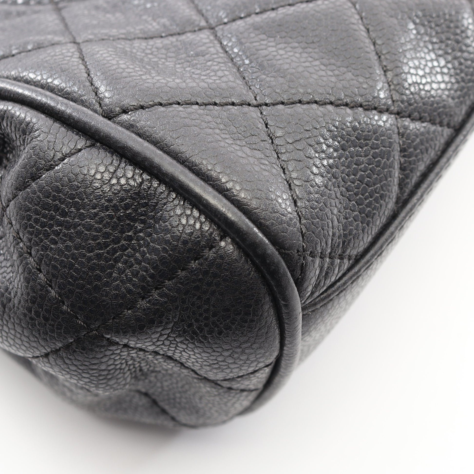 マトラッセ チェーンショルダーバッグ キャビアスキン ブラック シルバー金具 シャネル バッグ CHANEL