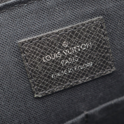 グリゴリ メッセンジャー タイガ アルドワーズ ショルダーバッグ レザー ブラック ルイヴィトン バッグ LOUIS VUITTON