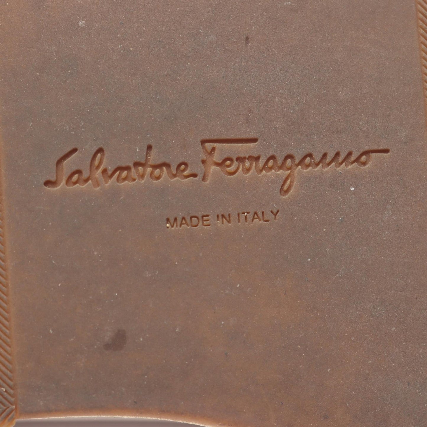 ガンチーニ クロコ型押し スニーカー レザー ホワイト ピンクベージュ サルヴァトーレフェラガモ シューズ Salvatore Ferragamo
