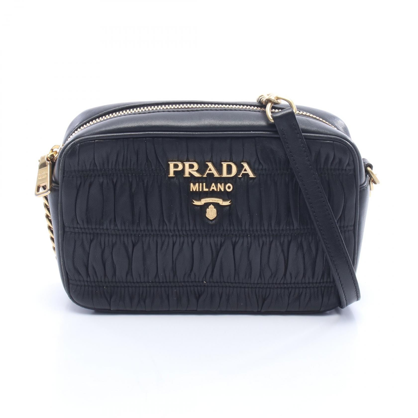 NAPPA GAUFRE チェーンショルダーバッグ レザー ブラック プラダ バッグ PRADA