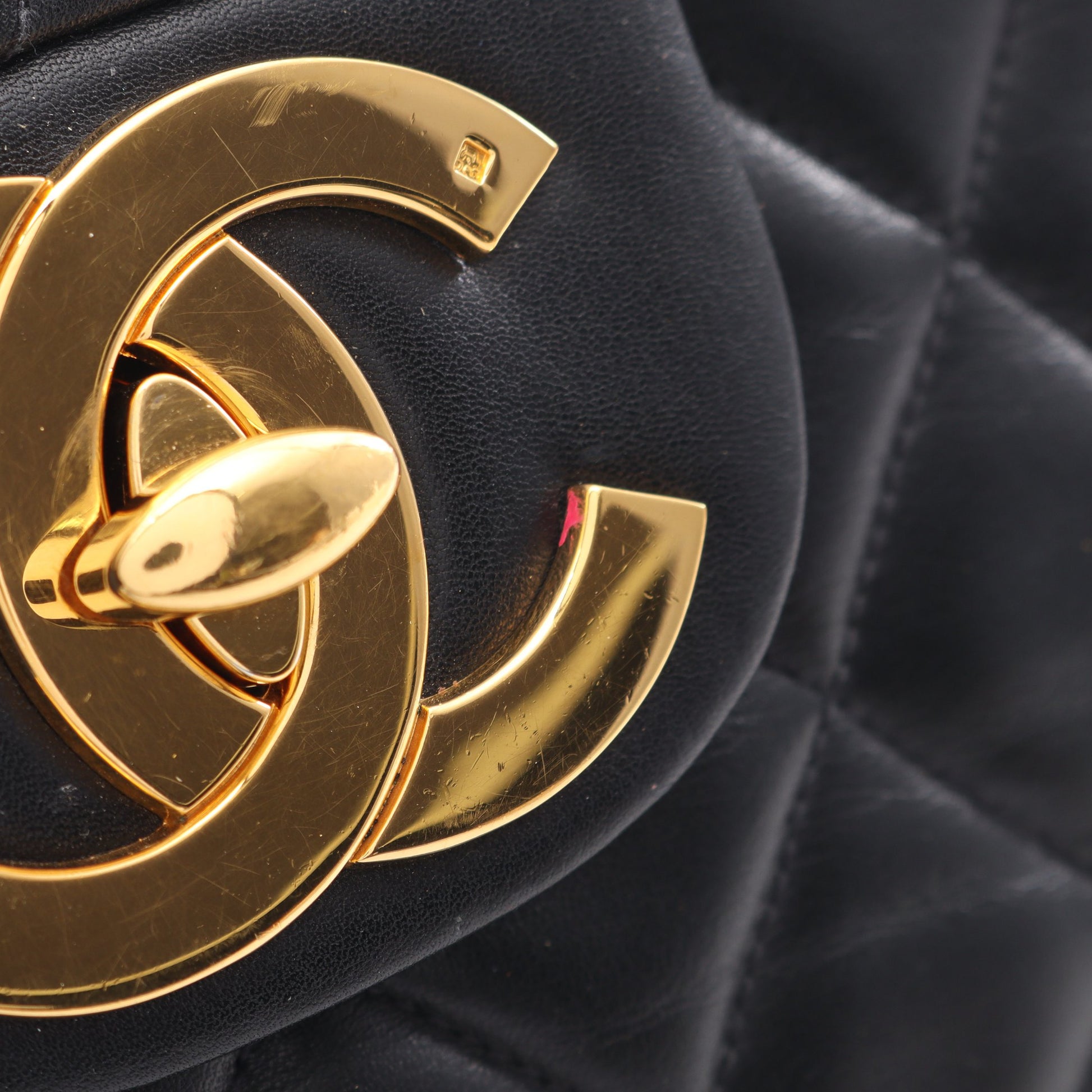 デカマトラッセ34 Wチェーンショルダーバッグ ラムスキン ブラック ゴールド金具 シャネル バッグ CHANEL