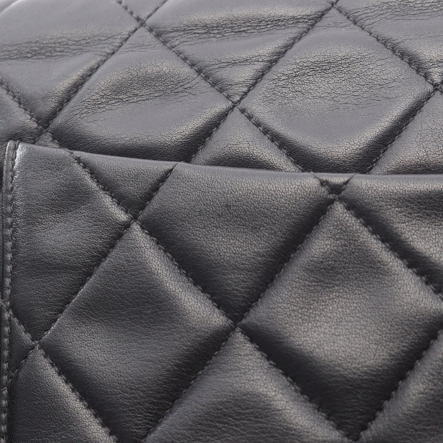 デカマトラッセ34 Wチェーンショルダーバッグ ラムスキン ブラック ゴールド金具 シャネル バッグ CHANEL