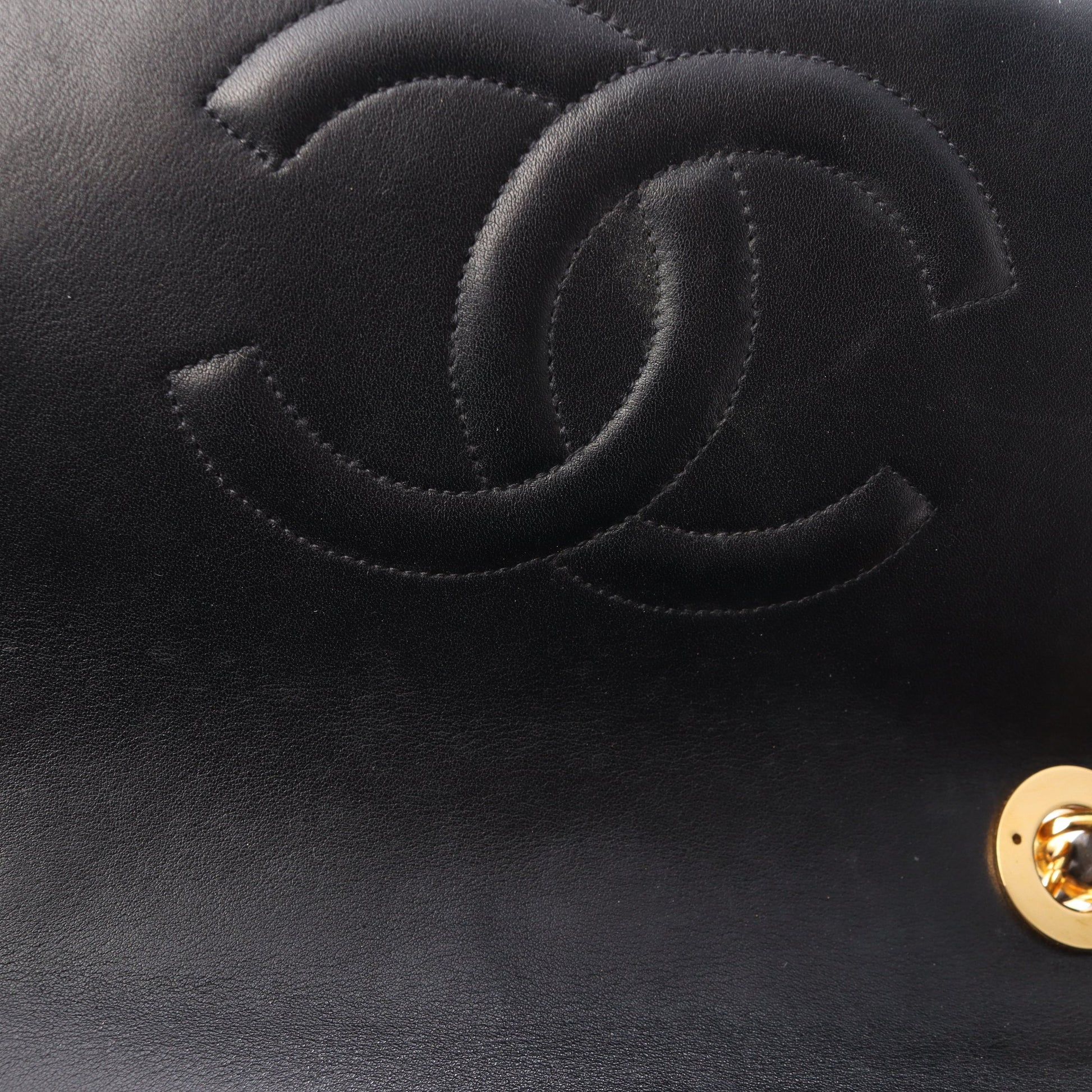 デカマトラッセ34 Wチェーンショルダーバッグ ラムスキン ブラック ゴールド金具 シャネル バッグ CHANEL