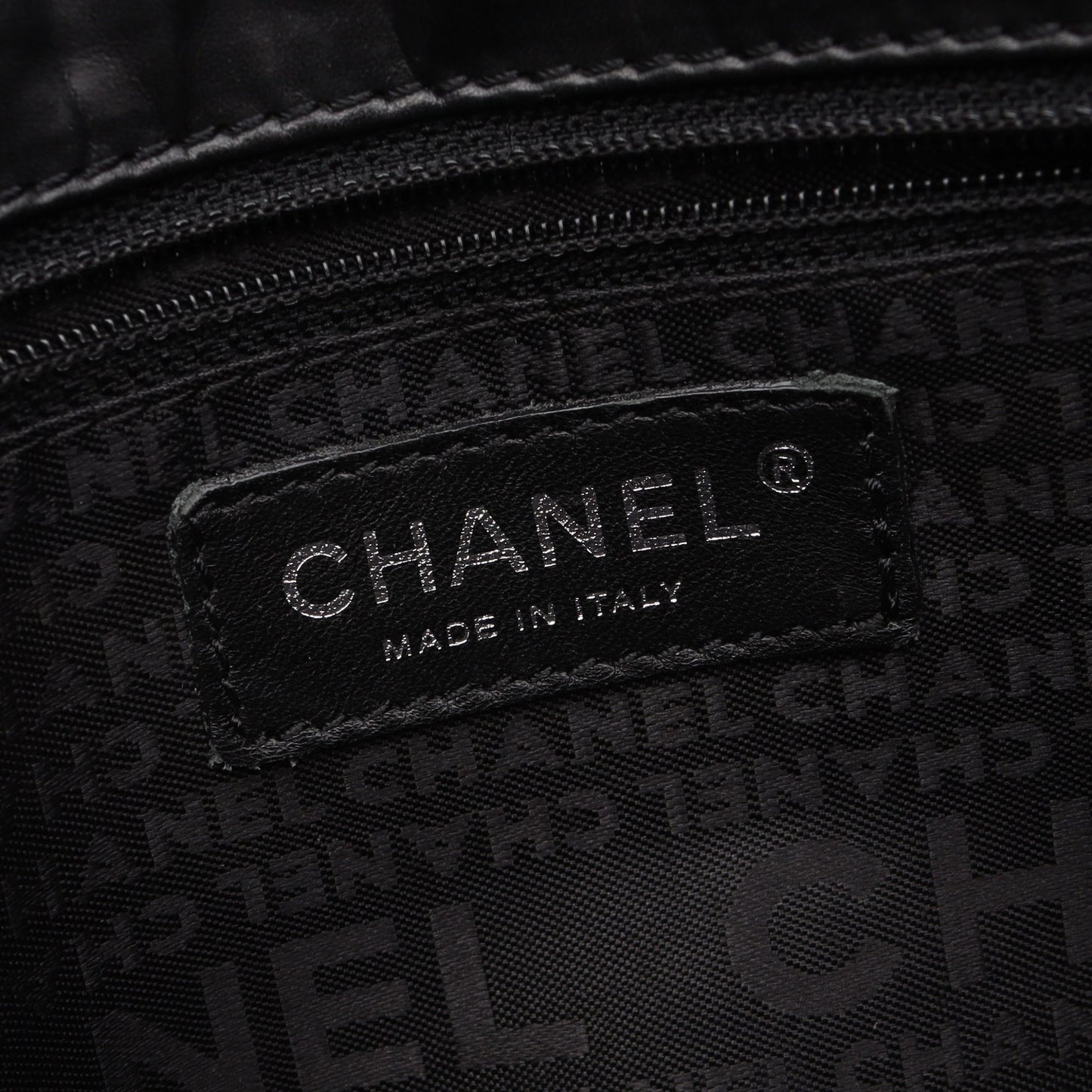 ワイルドステッチ ショルダーバッグ エイジドカーフスキン ブラック シルバー金具 シャネル バッグ CHANEL