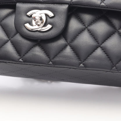 マトラッセ Wフラップ Wチェーンショルダーバッグ ラムスキン ブラック シルバー金具 シャネル バッグ CHANEL
