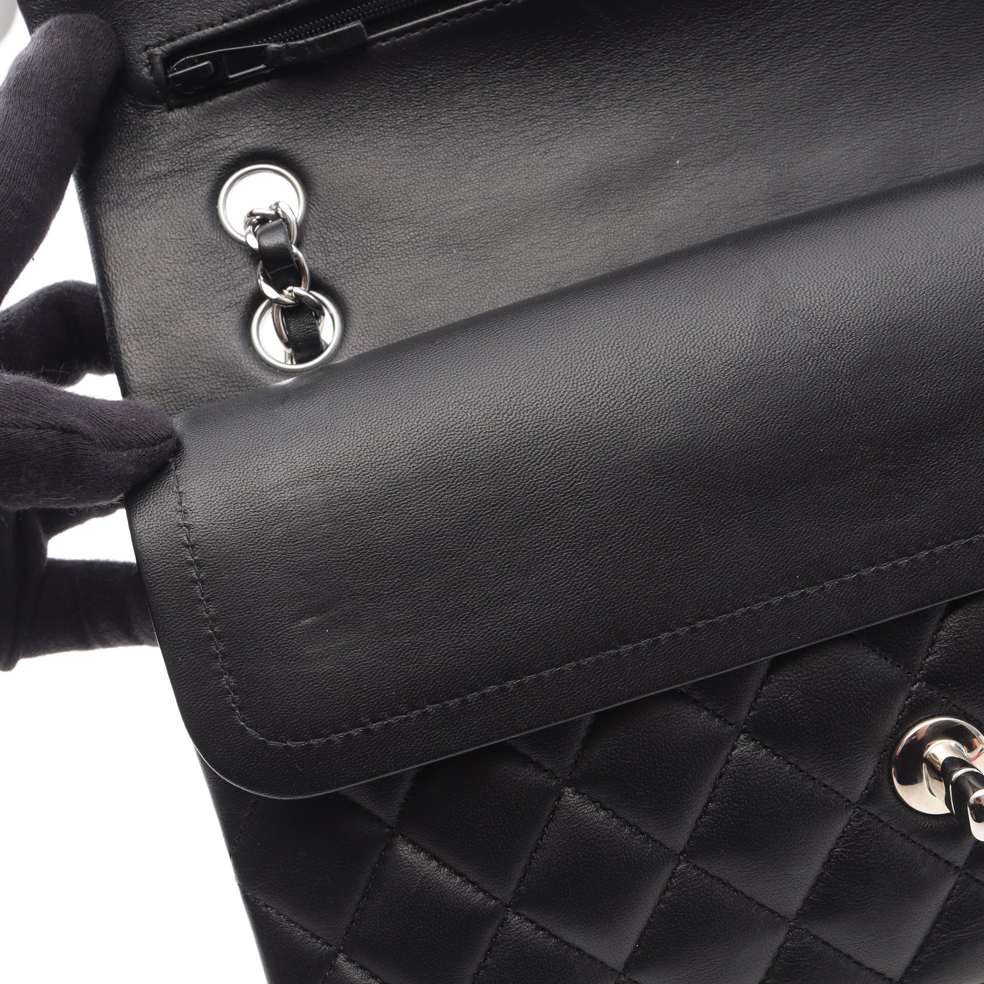 マトラッセ Wフラップ Wチェーンショルダーバッグ ラムスキン ブラック シルバー金具 シャネル バッグ CHANEL