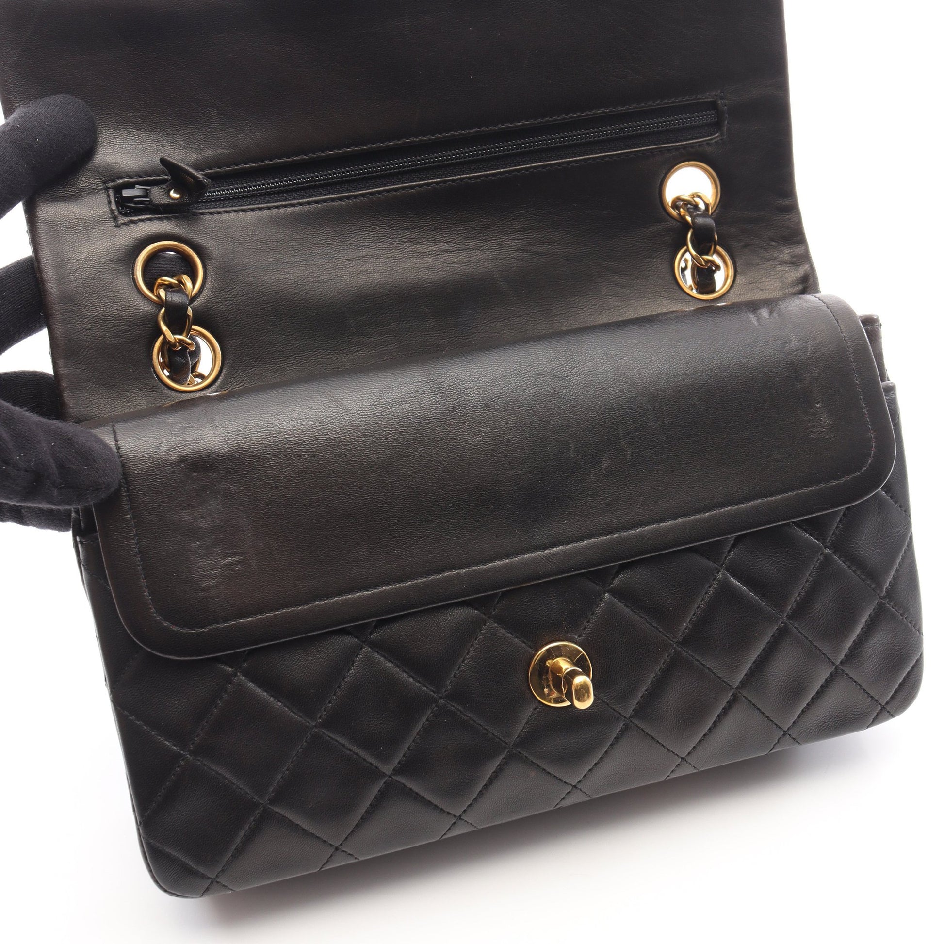 マトラッセ Wフラップ Wチェーンショルダーバッグ ラムスキン ブラック ゴールド金具 シャネル バッグ CHANEL