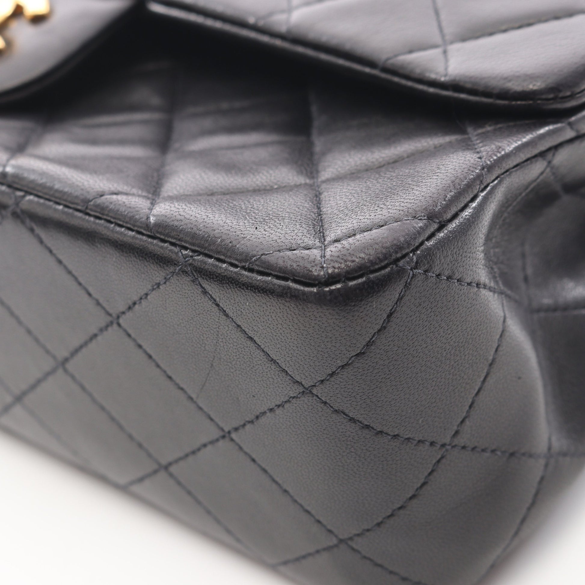 マトラッセ Wフラップ Wチェーンショルダーバッグ ラムスキン ブラック ゴールド金具 シャネル バッグ CHANEL