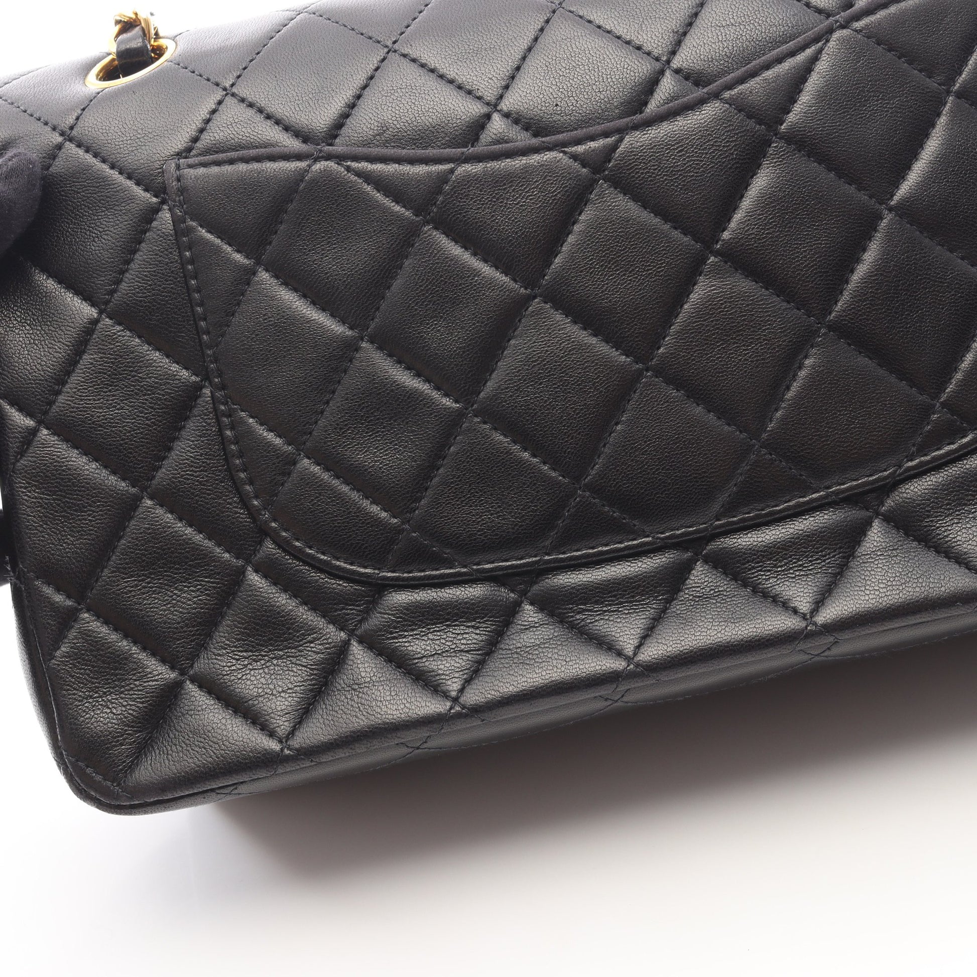 マトラッセ Wフラップ Wチェーンショルダーバッグ ラムスキン ブラック ゴールド金具 シャネル バッグ CHANEL