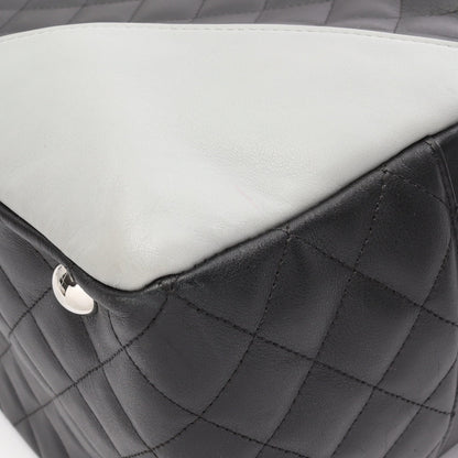 カンボンライン ラージ ボーリングバッグ ショルダーバッグ レザー ブラック グレー シルバー金具 シャネル バッグ CHANEL