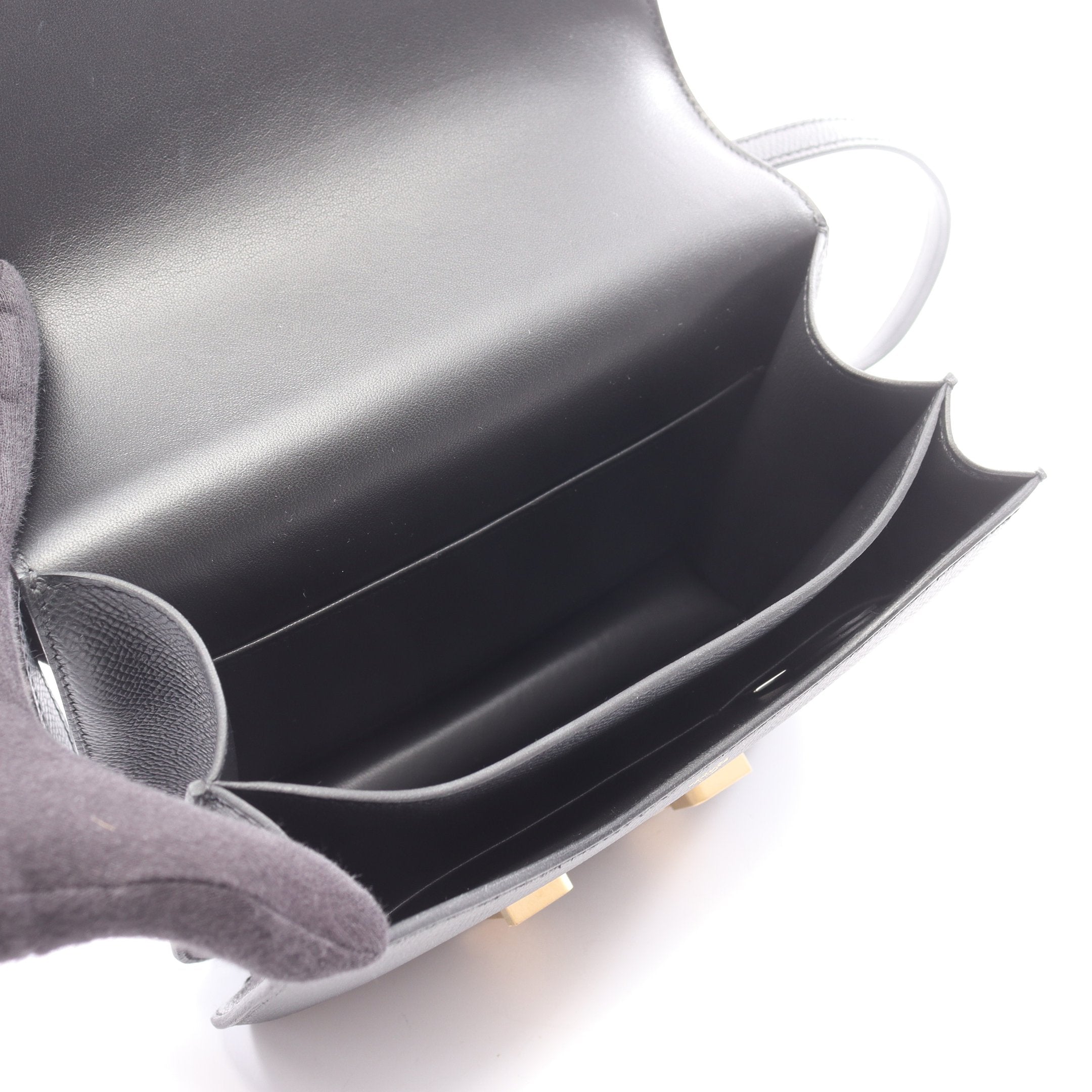 エルメス HERMES コンスタンス3 ミニ18 コンスタンス3 ミニ18 バッグ ショルダーバッグ エプソン ノワール Noir ブラック Black 黒 シルバー金具 ヴォーエプソン 楽天市場】HERMES エルメス コンスタンス3 ミニ 18 ミロワール 黒