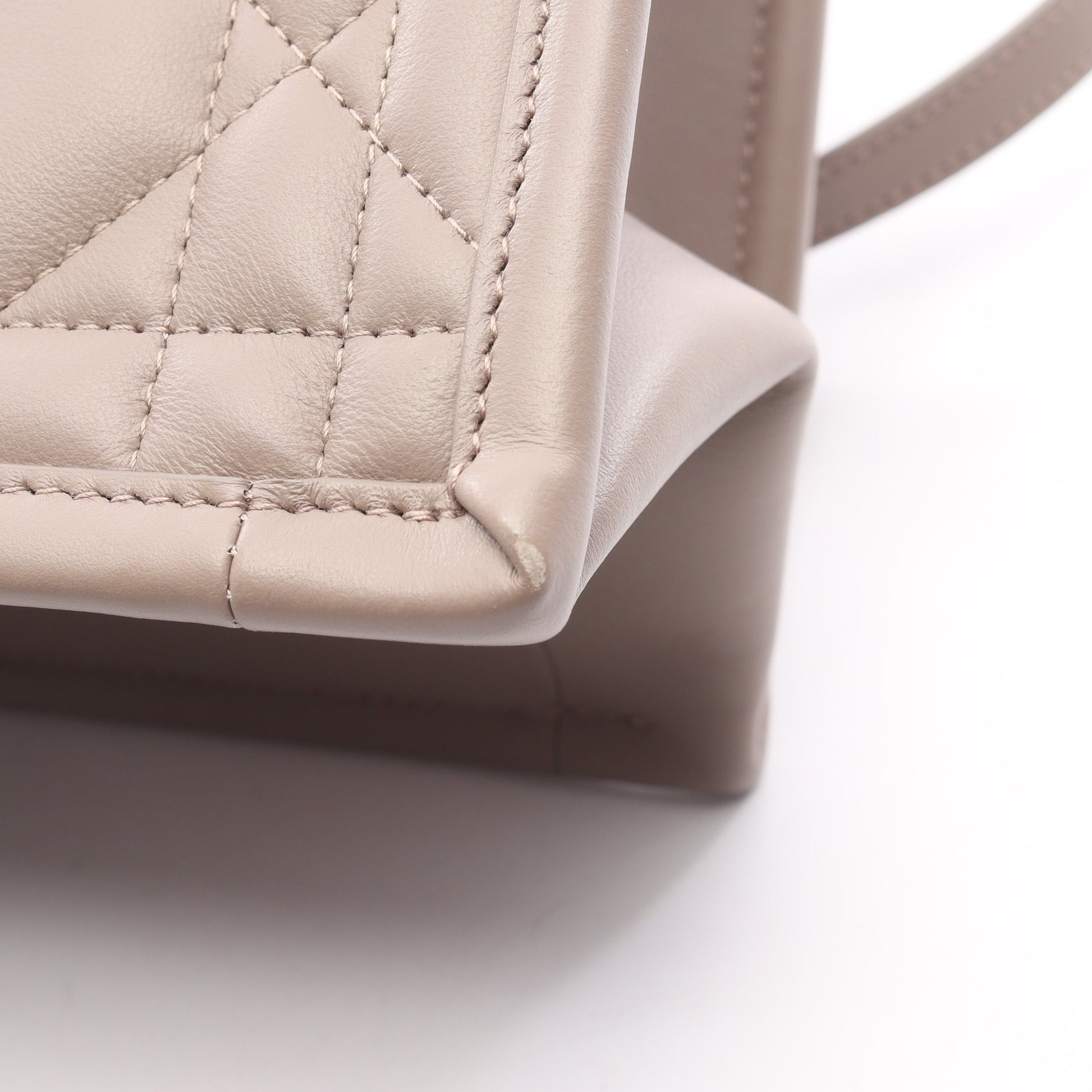 BOOK TOTE ブックトート スモール マクロカナージュ 2WAY ハンドバッグ レザー グレーベージュ クリスチャンディオール バッグ Christian Dior