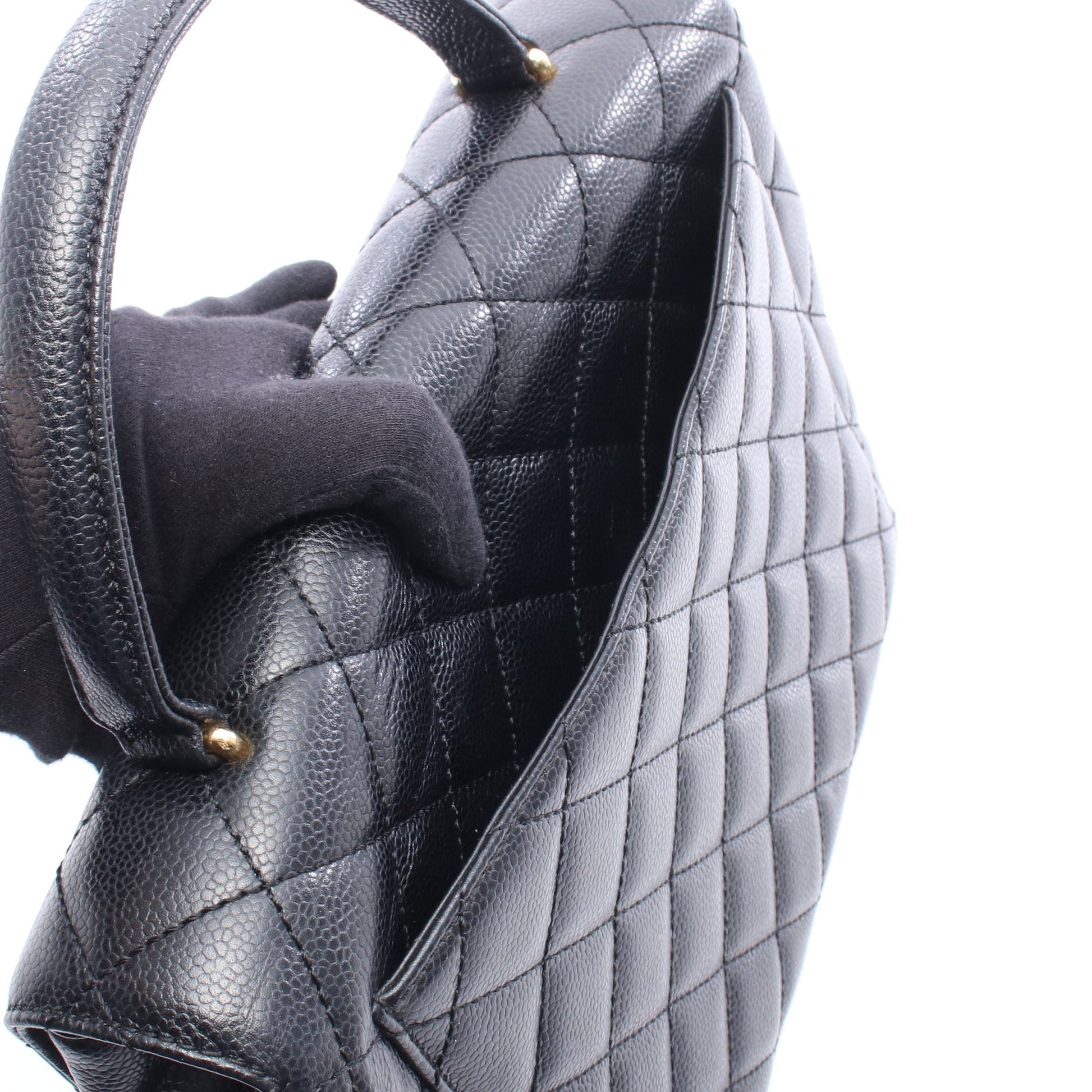 マトラッセ ハンドバッグ キャビアスキン ブラック ゴールド金具 シャネル バッグ CHANEL