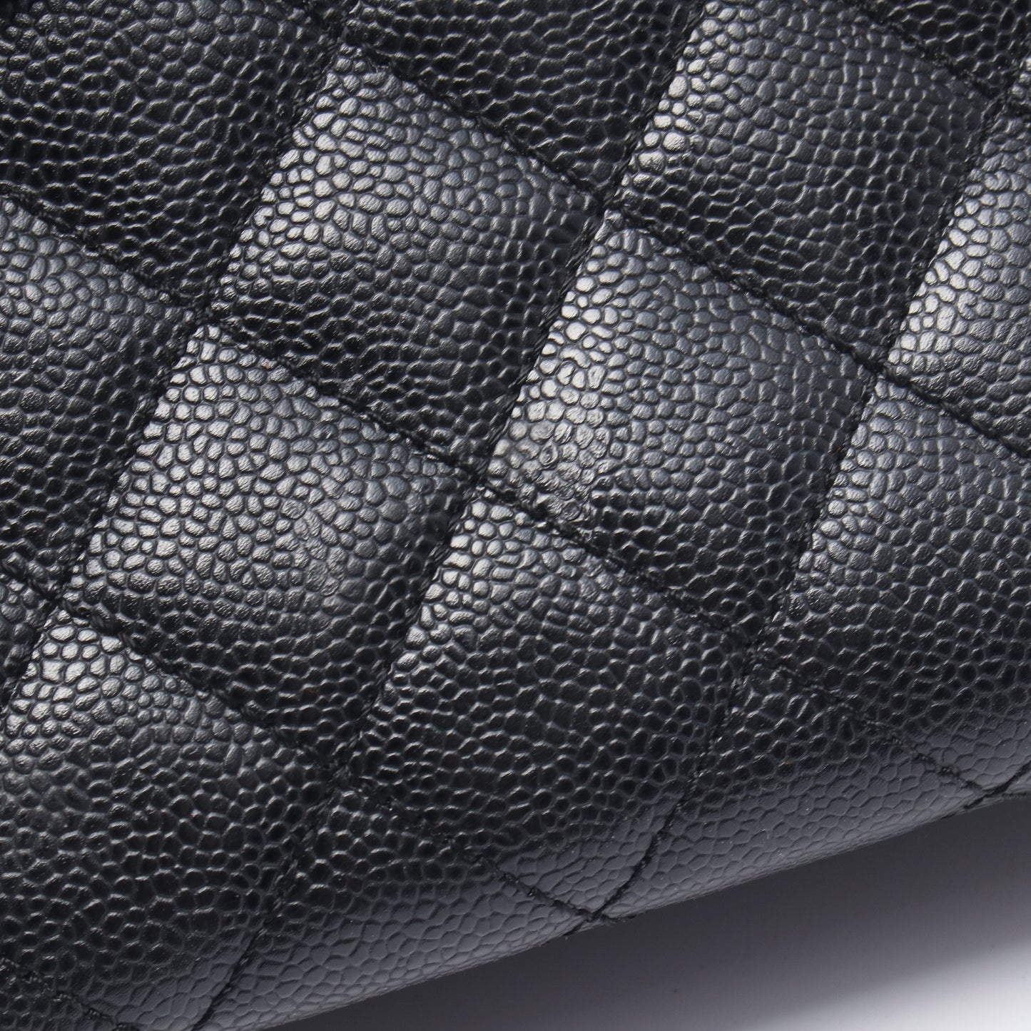 マトラッセ ハンドバッグ キャビアスキン ブラック ゴールド金具 シャネル バッグ CHANEL