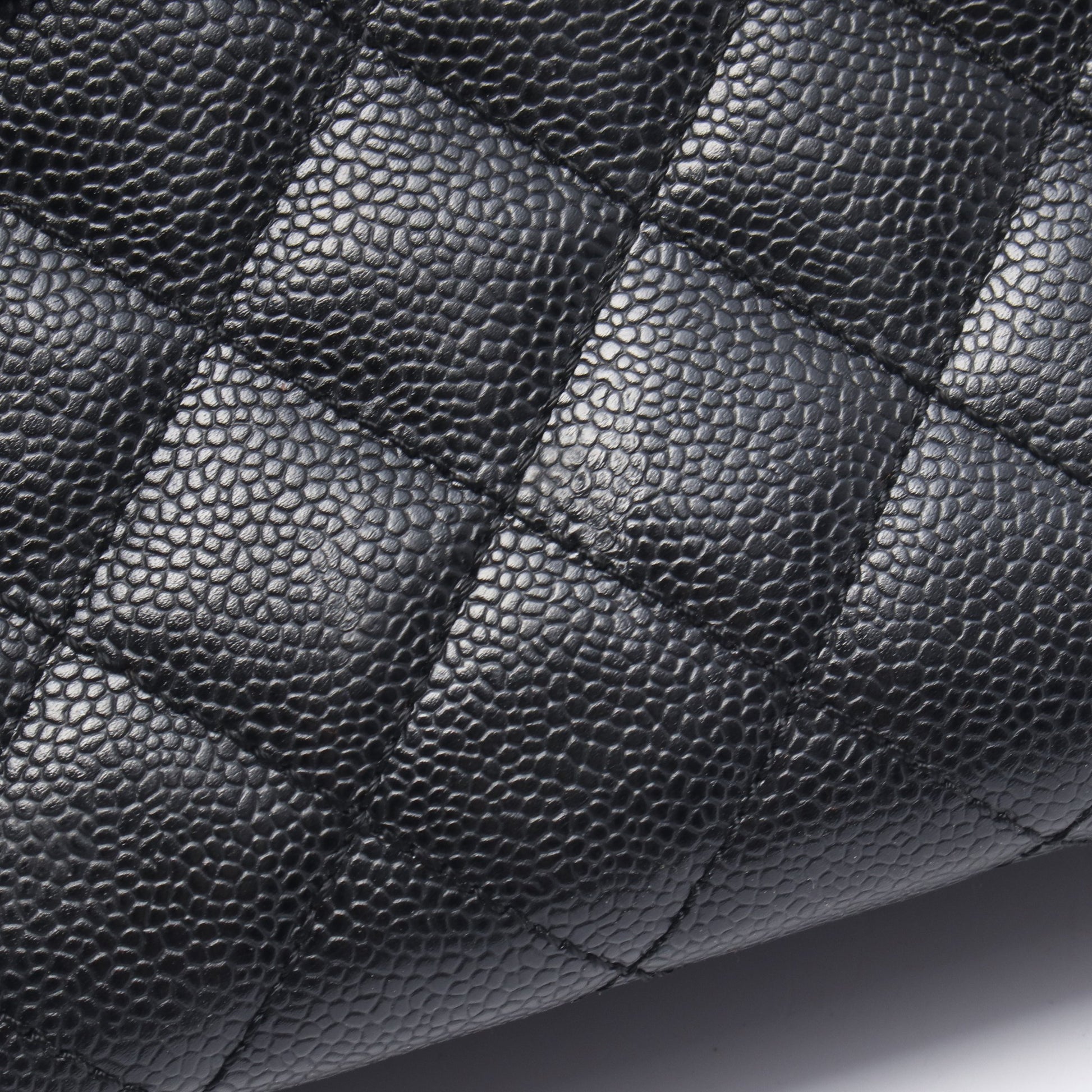 マトラッセ ハンドバッグ キャビアスキン ブラック ゴールド金具 シャネル バッグ CHANEL