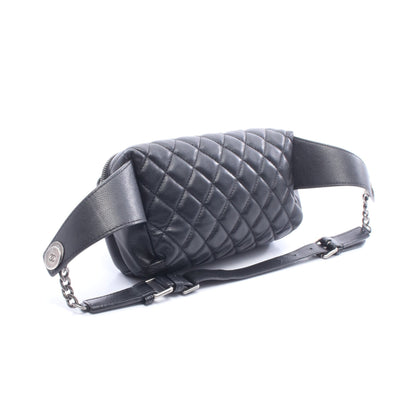 マトラッセ ボディバッグ ウエストバッグ レザー ブラック シルバー金具 シャネル バッグ CHANEL
