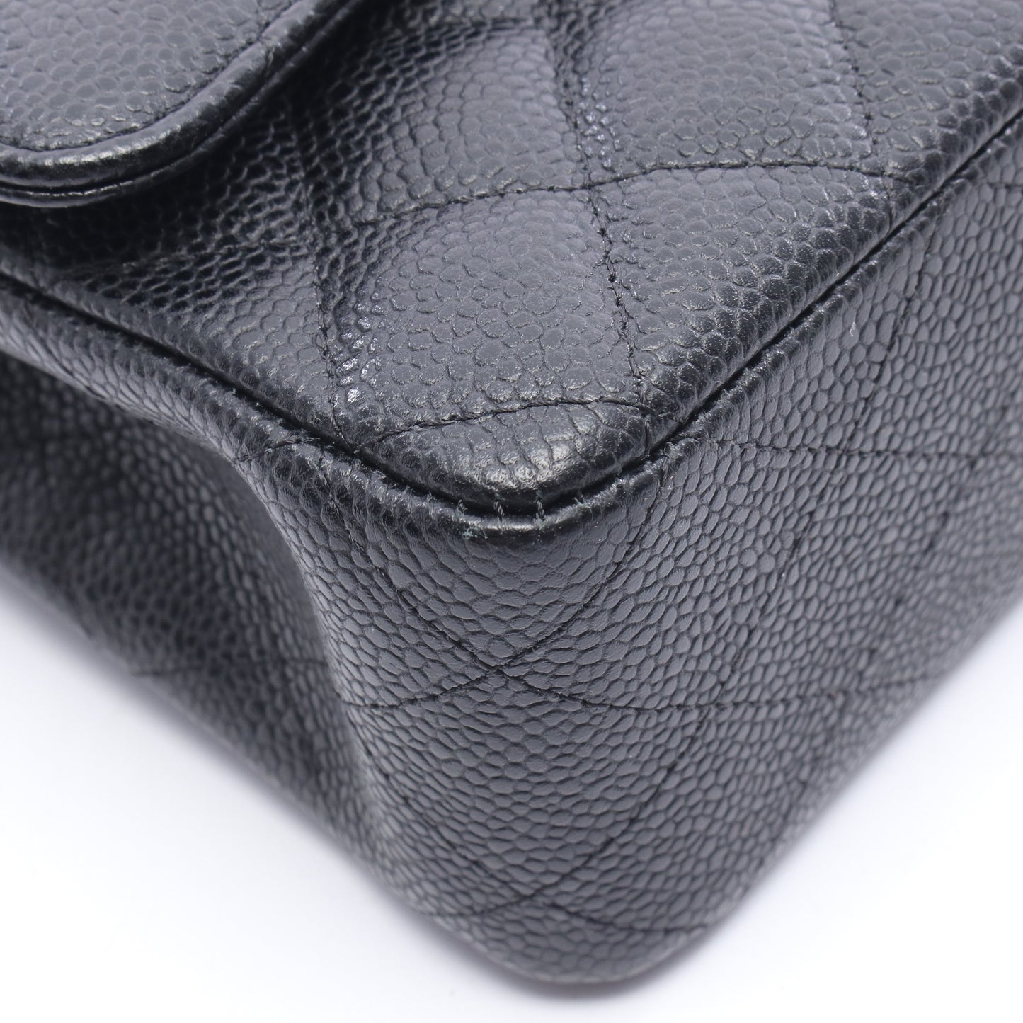 マトラッセ Wフラップ Wチェーンショルダーバッグ キャビアスキン ブラック ゴールド金具 シャネル バッグ CHANEL