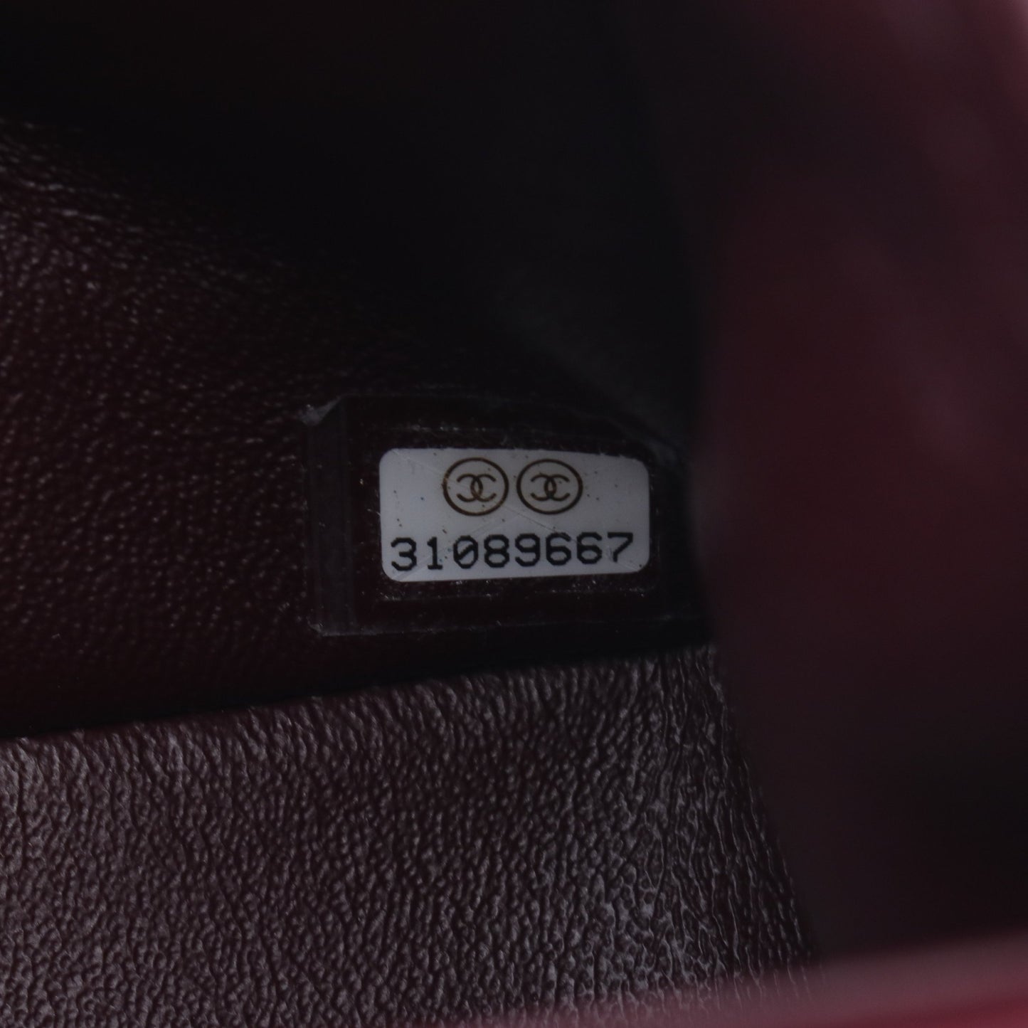 マトラッセ Wフラップ Wチェーンショルダーバッグ キャビアスキン ブラック シルバー金具 シャネル バッグ CHANEL