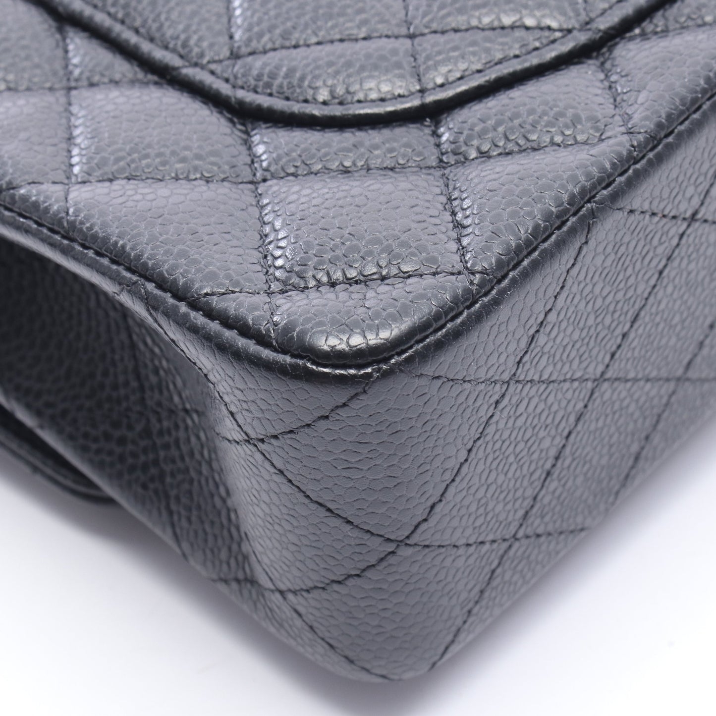 マトラッセ Wフラップ Wチェーンショルダーバッグ キャビアスキン ブラック シルバー金具 シャネル バッグ CHANEL