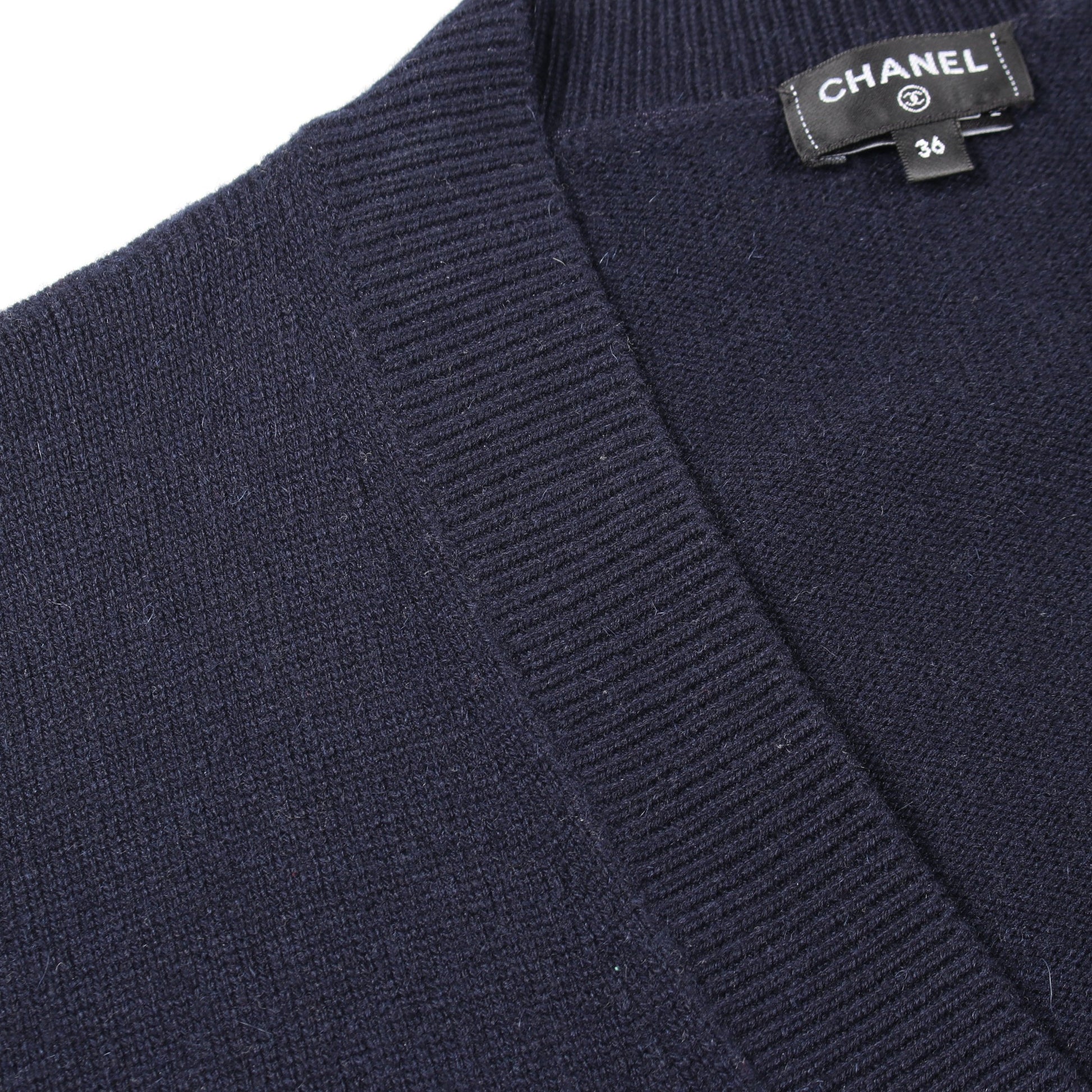 ココマークボタン Vネック カーディガン カシミヤ ネイビー シャネル トップス CHANEL