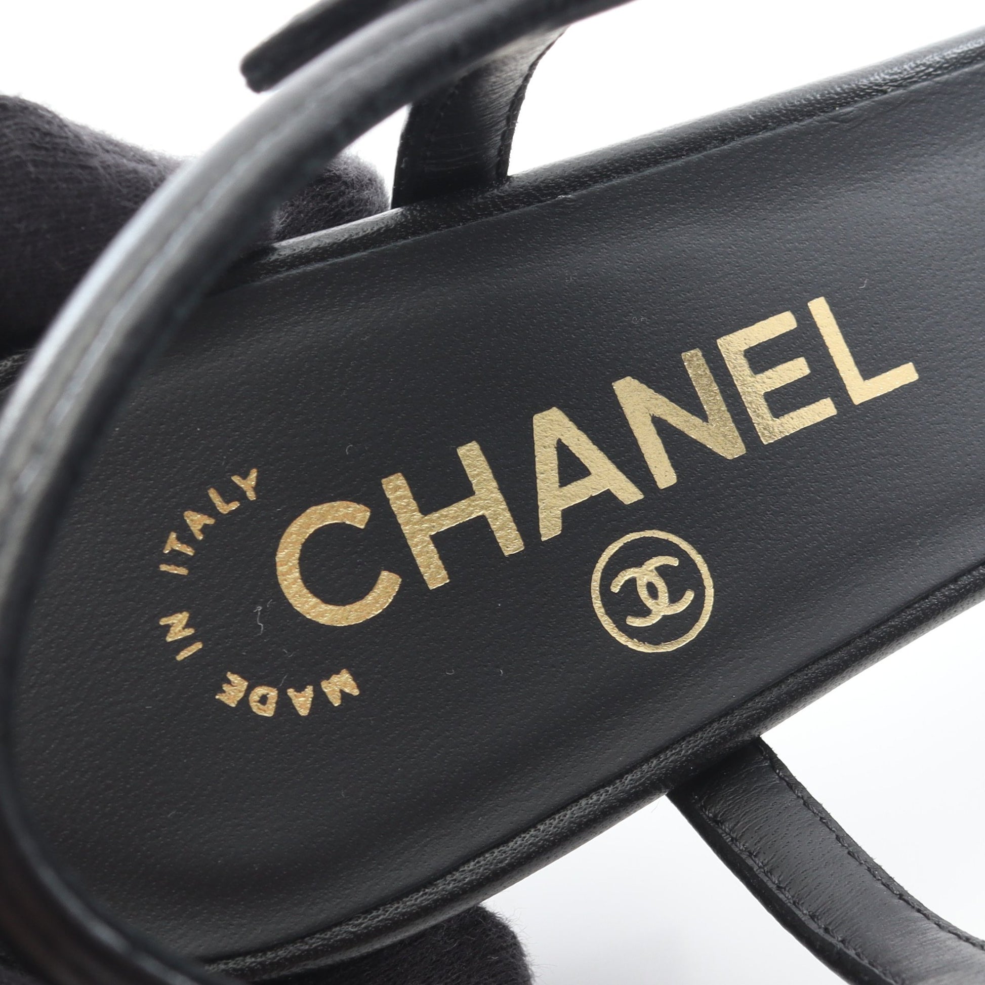 ロゴヒール サンダル レザー ブラック シャネル シューズ CHANEL