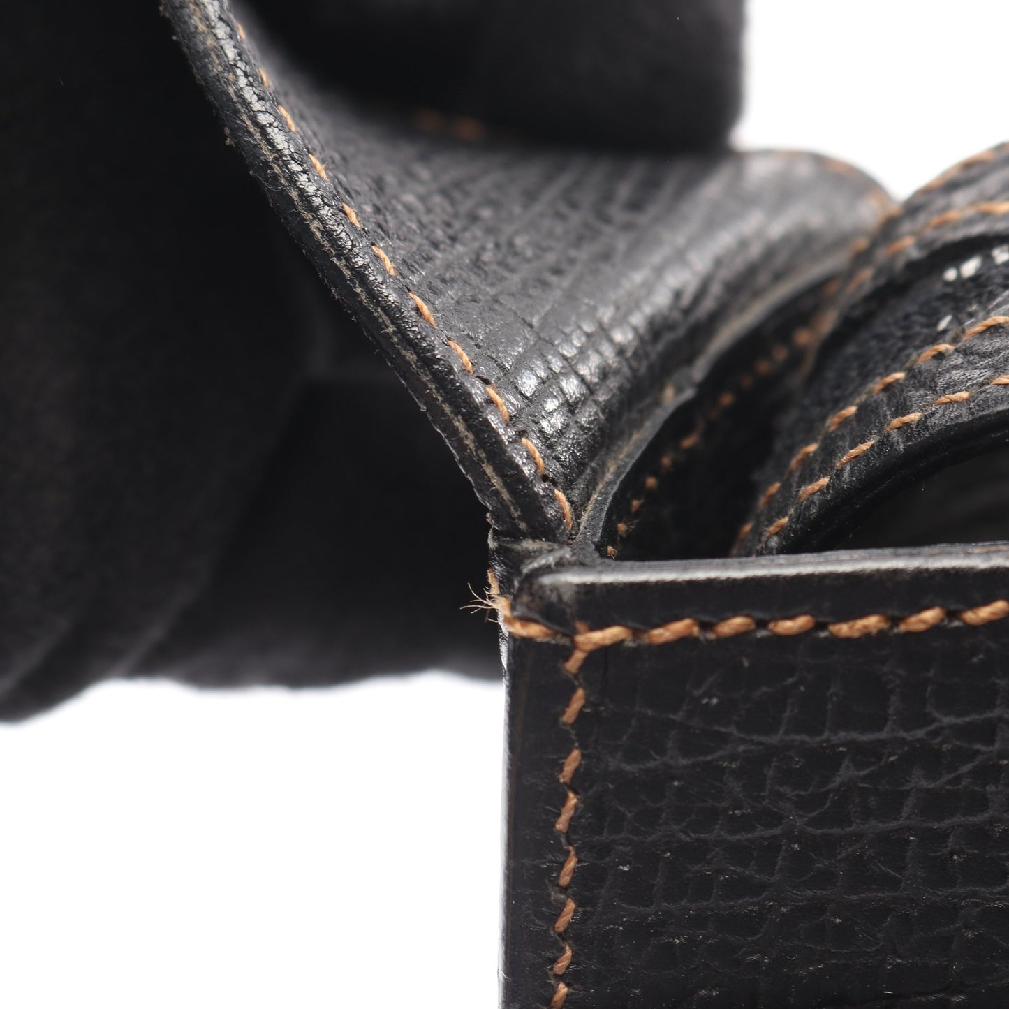 型押しロゴ ショルダーバッグ レザー ブラック ロエベ バッグ LOEWE