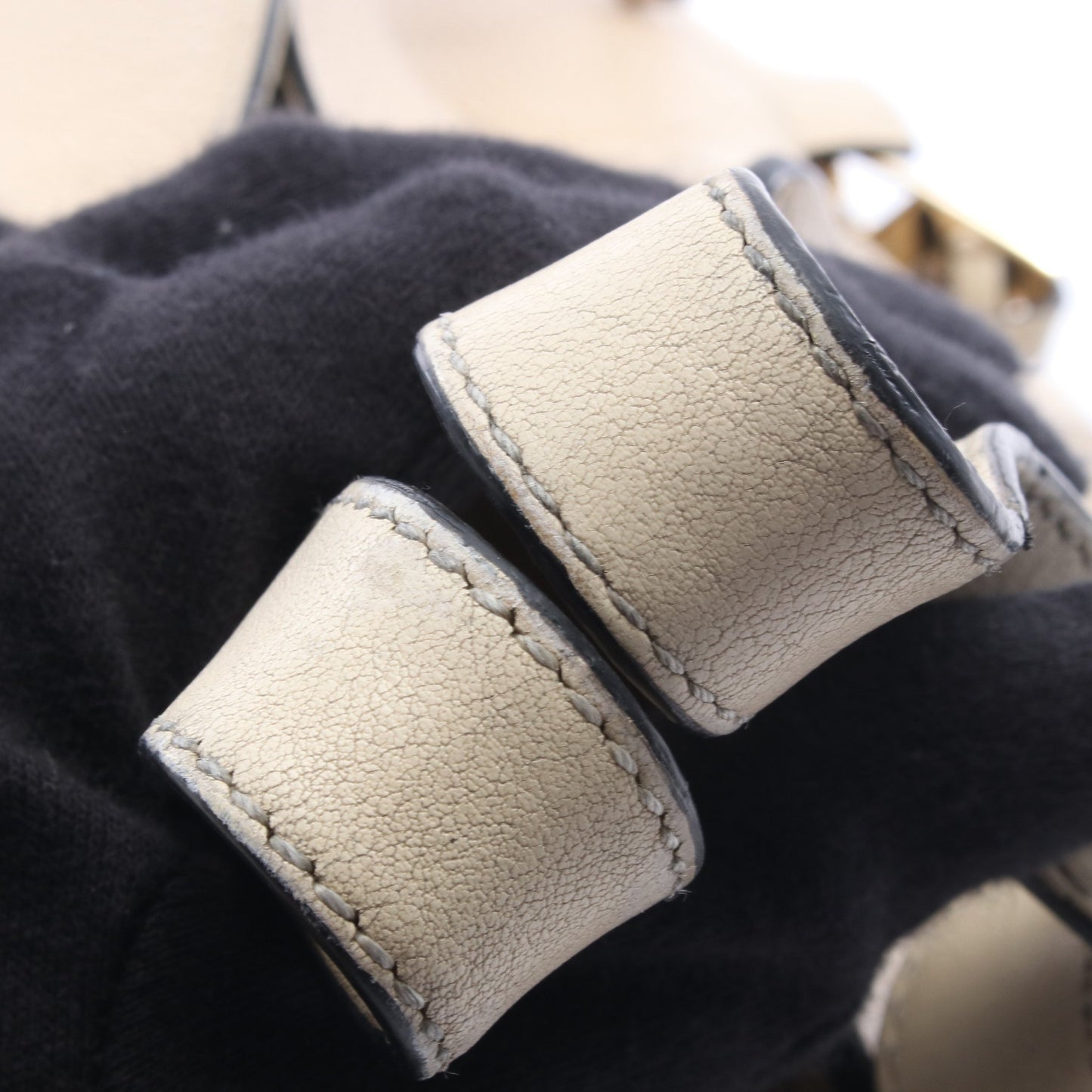 HAMMOCK SMALL ハンモック スモール 2WAY ハンドバッグ レザー アイボリー ロエベ バッグ LOEWE