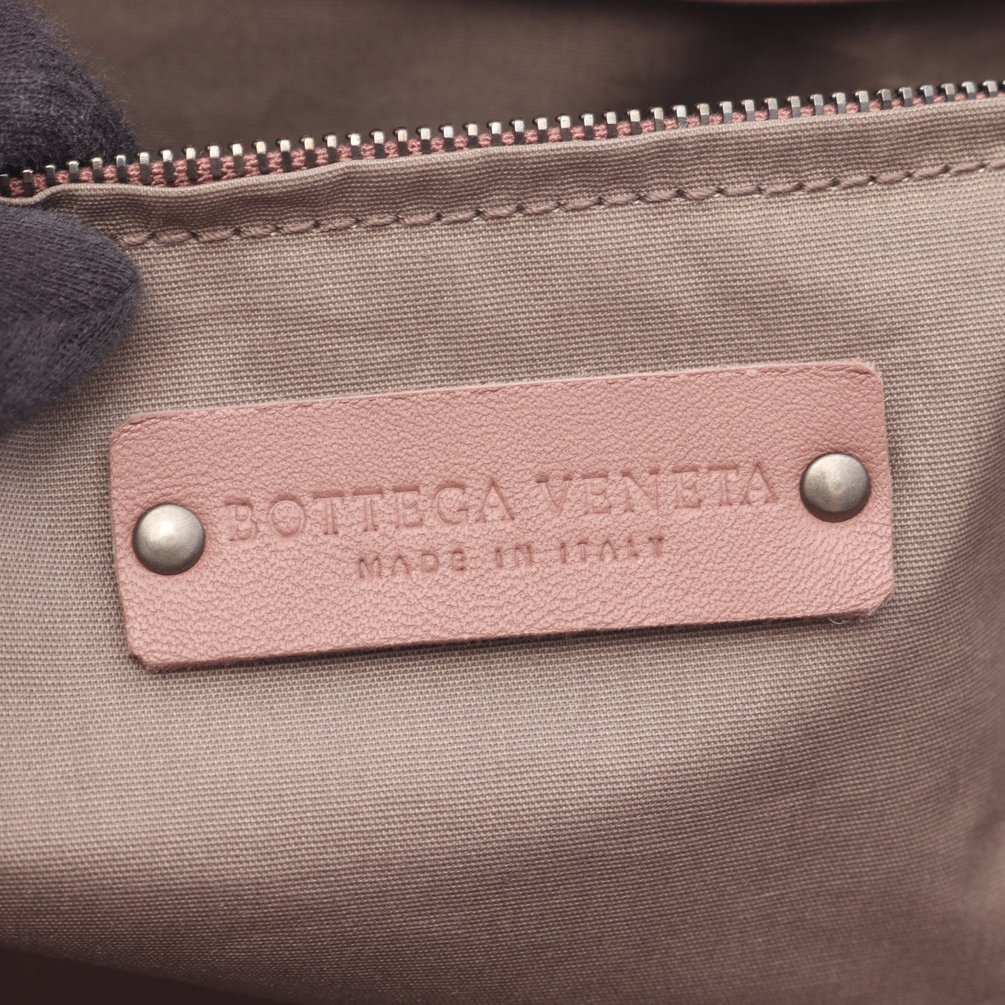 イントレチャート カプリ ハンドバッグ トートバッグ レザー ダスティピンク ボッテガヴェネタ バッグ BOTTEGA VENETA