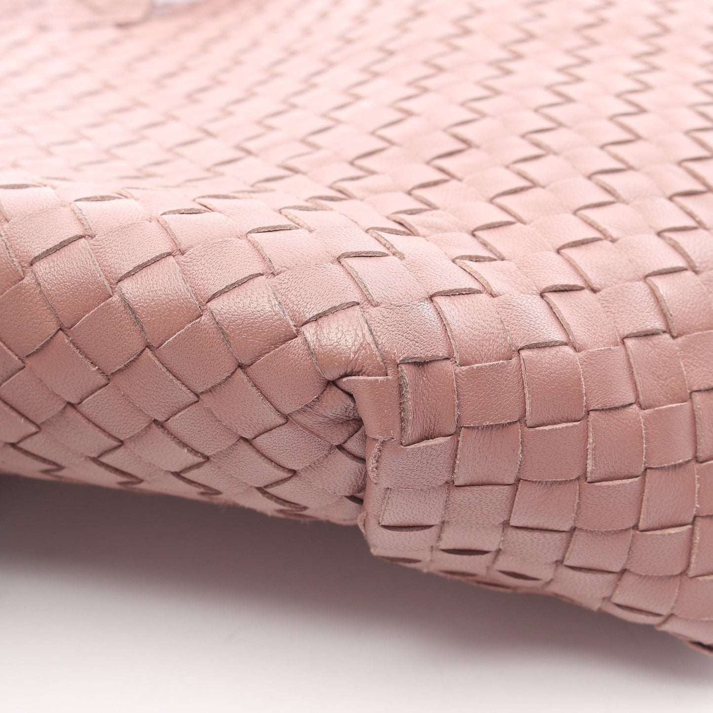 イントレチャート カプリ ハンドバッグ トートバッグ レザー ダスティピンク ボッテガヴェネタ バッグ BOTTEGA VENETA